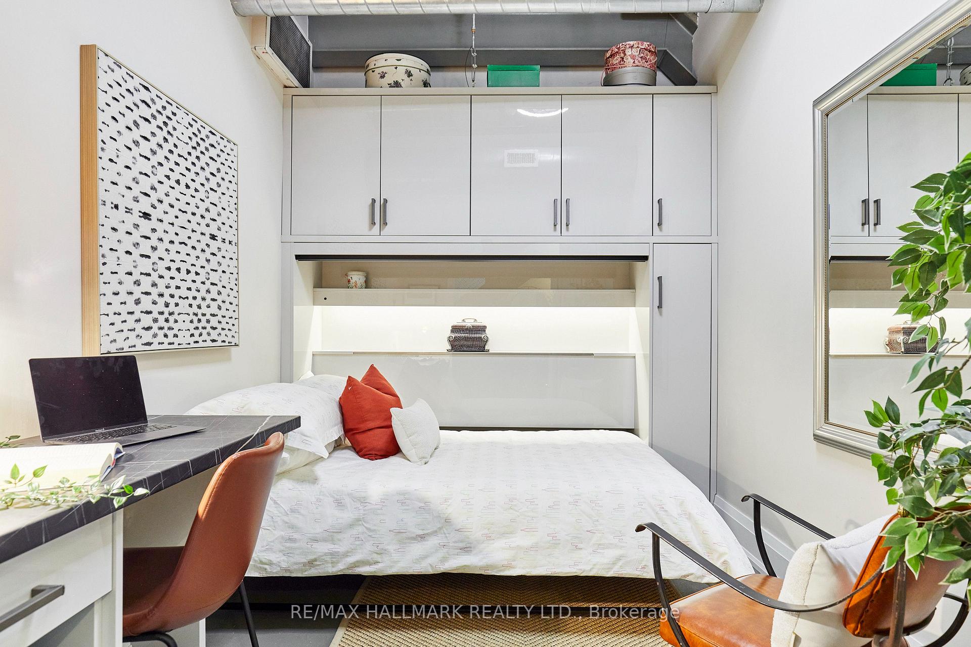 Photo 18 of Unit 412, 383 Adelaide Street E, Toronto, Moss Park — HOMEH