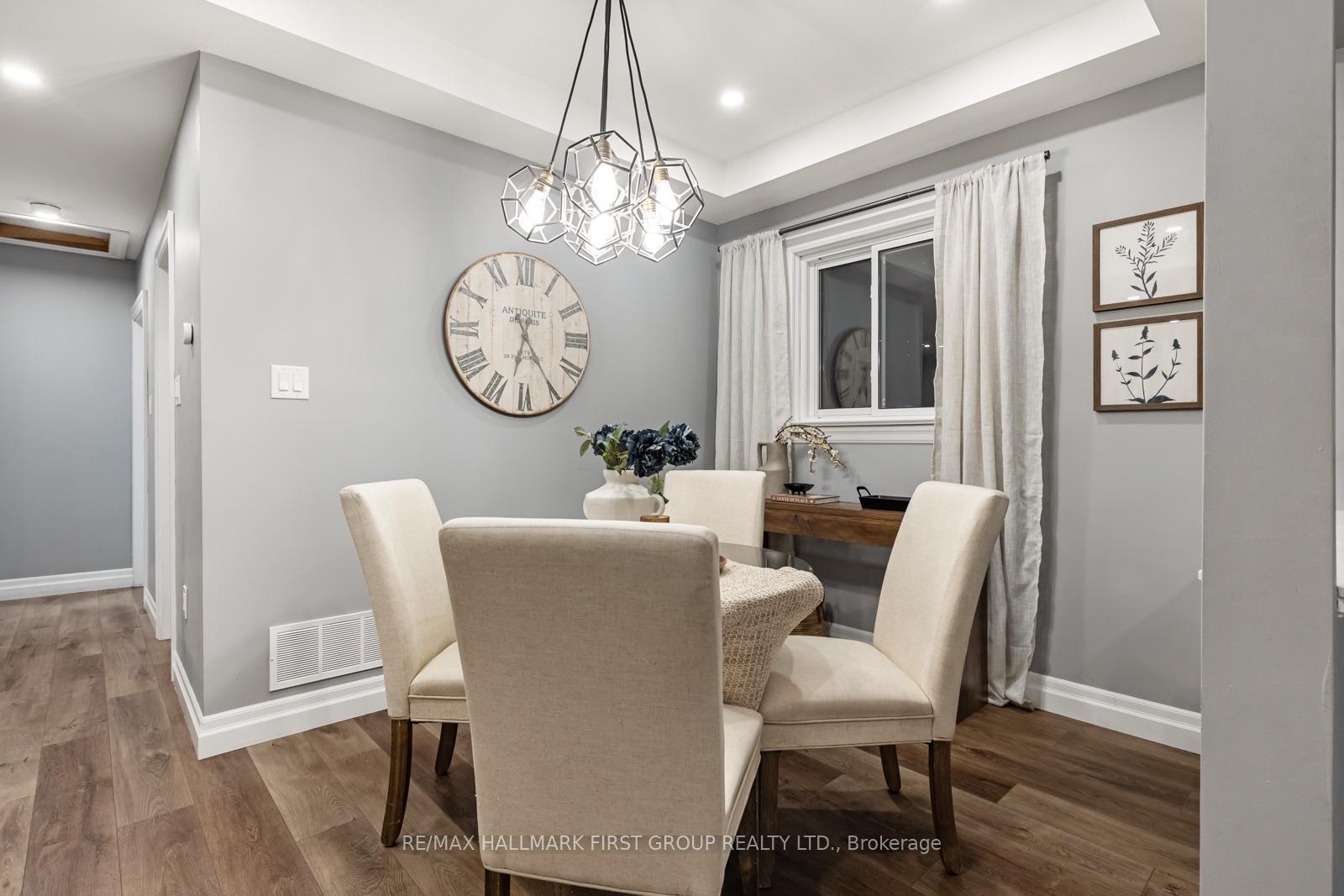 Photo 8 of 28 Forest Road, Ajax, South East — HOMEH