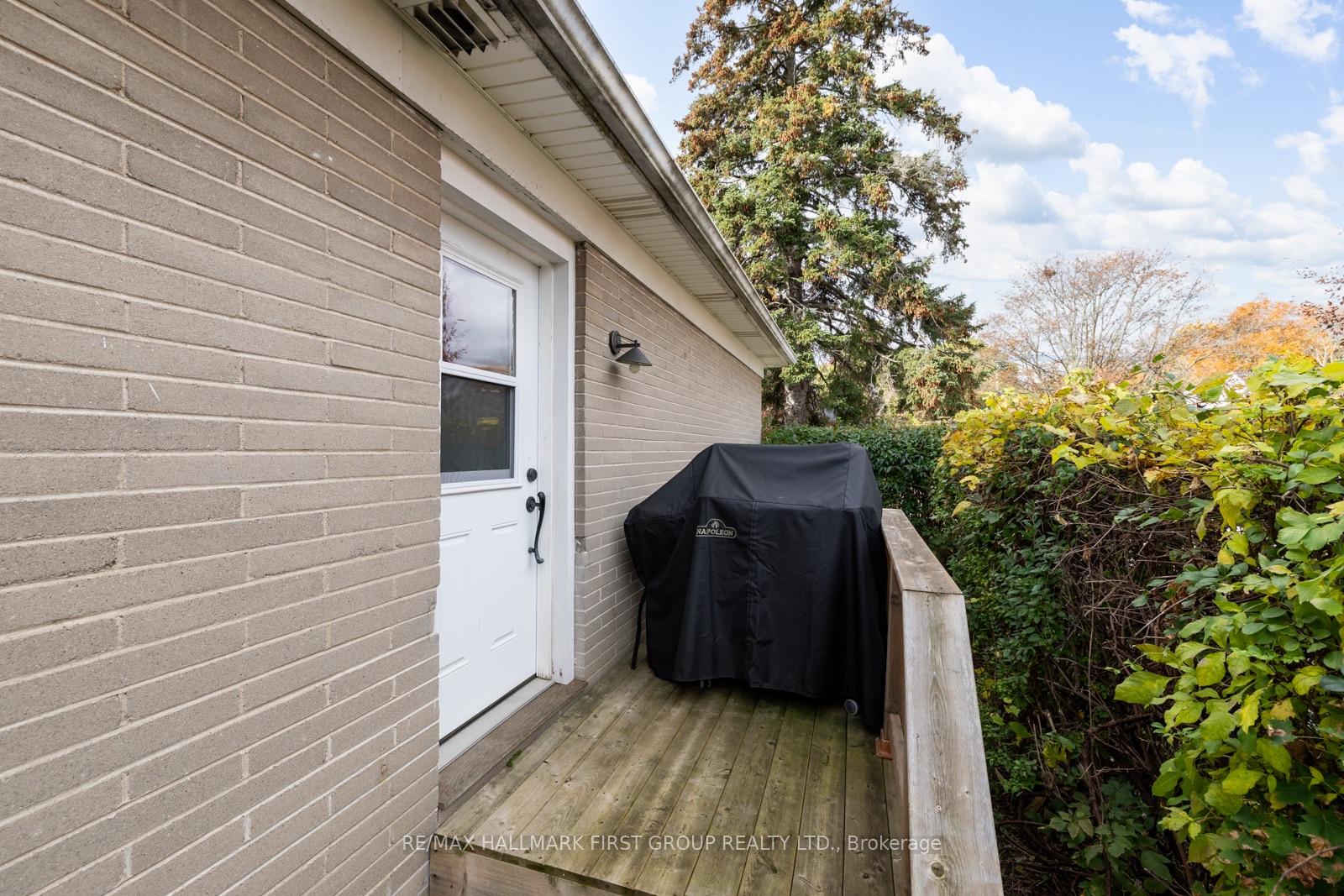 Photo 17 of 28 Forest Road, Ajax, South East — HOMEH
