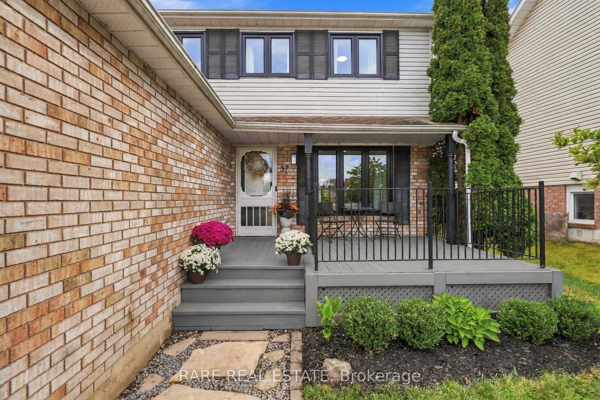 Photo 4 of 57 Fenwick Avenue, Clarington, Bowmanville — HOMEH