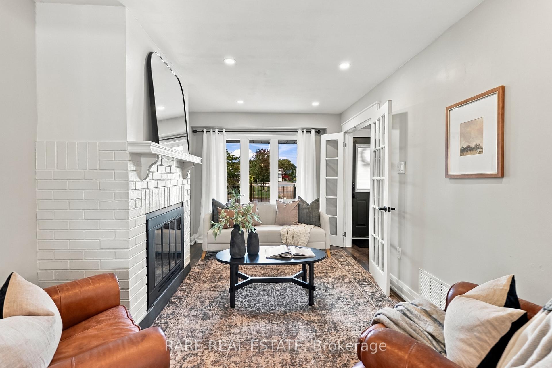 Photo 17 of 57 Fenwick Avenue, Clarington, Bowmanville — HOMEH