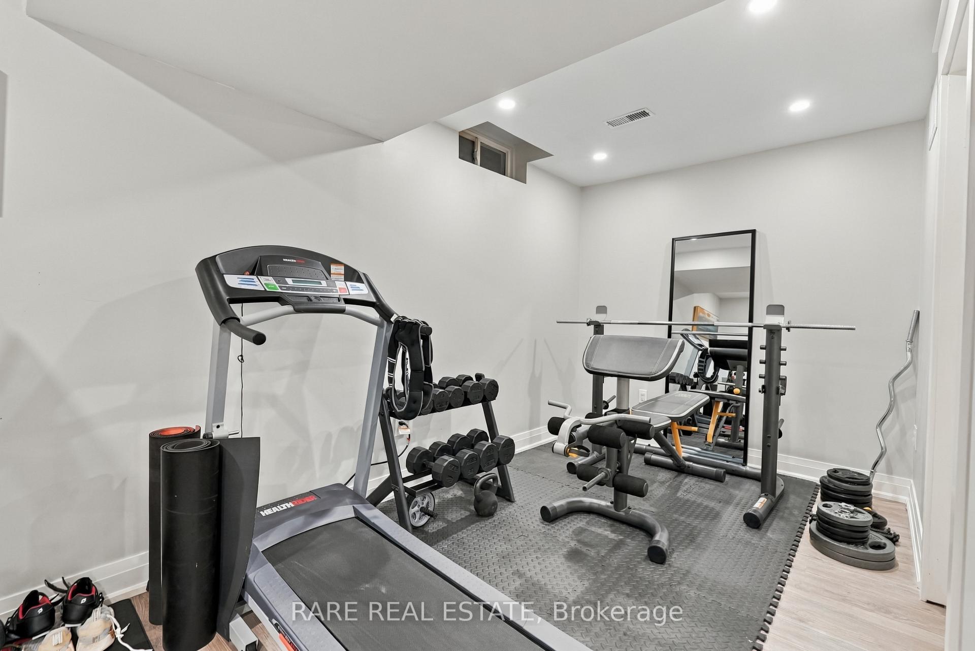 Photo 38 of 57 Fenwick Avenue, Clarington, Bowmanville — HOMEH