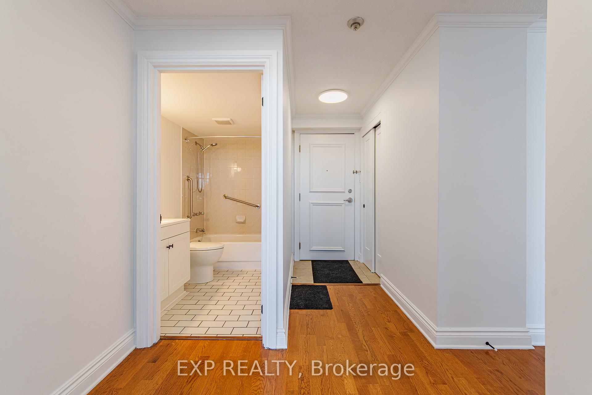 Photo 4 of Unit 1004, 1440 Heron Road, Ottawa, Heron Gate — HOMEH