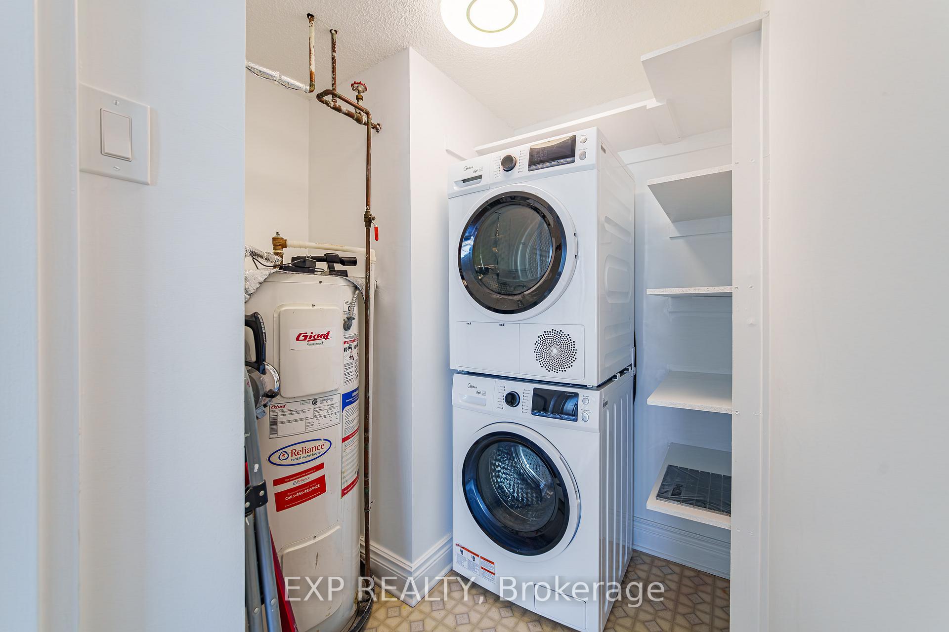 Photo 13 of Unit 1004, 1440 Heron Road, Ottawa, Heron Gate — HOMEH