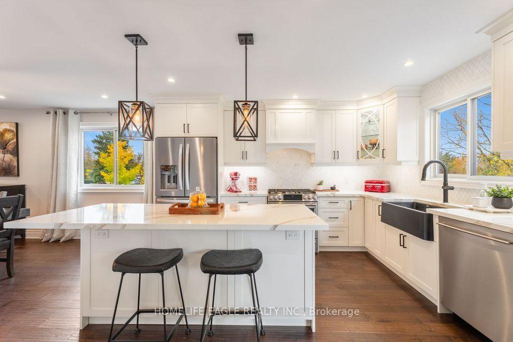 Photo 9 of 255 Savage Road, Newmarket, Armitage — HOMEH