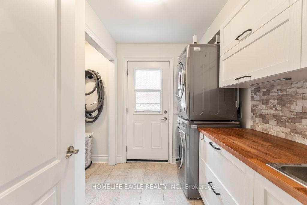 Photo 19 of 255 Savage Road, Newmarket, Armitage — HOMEH