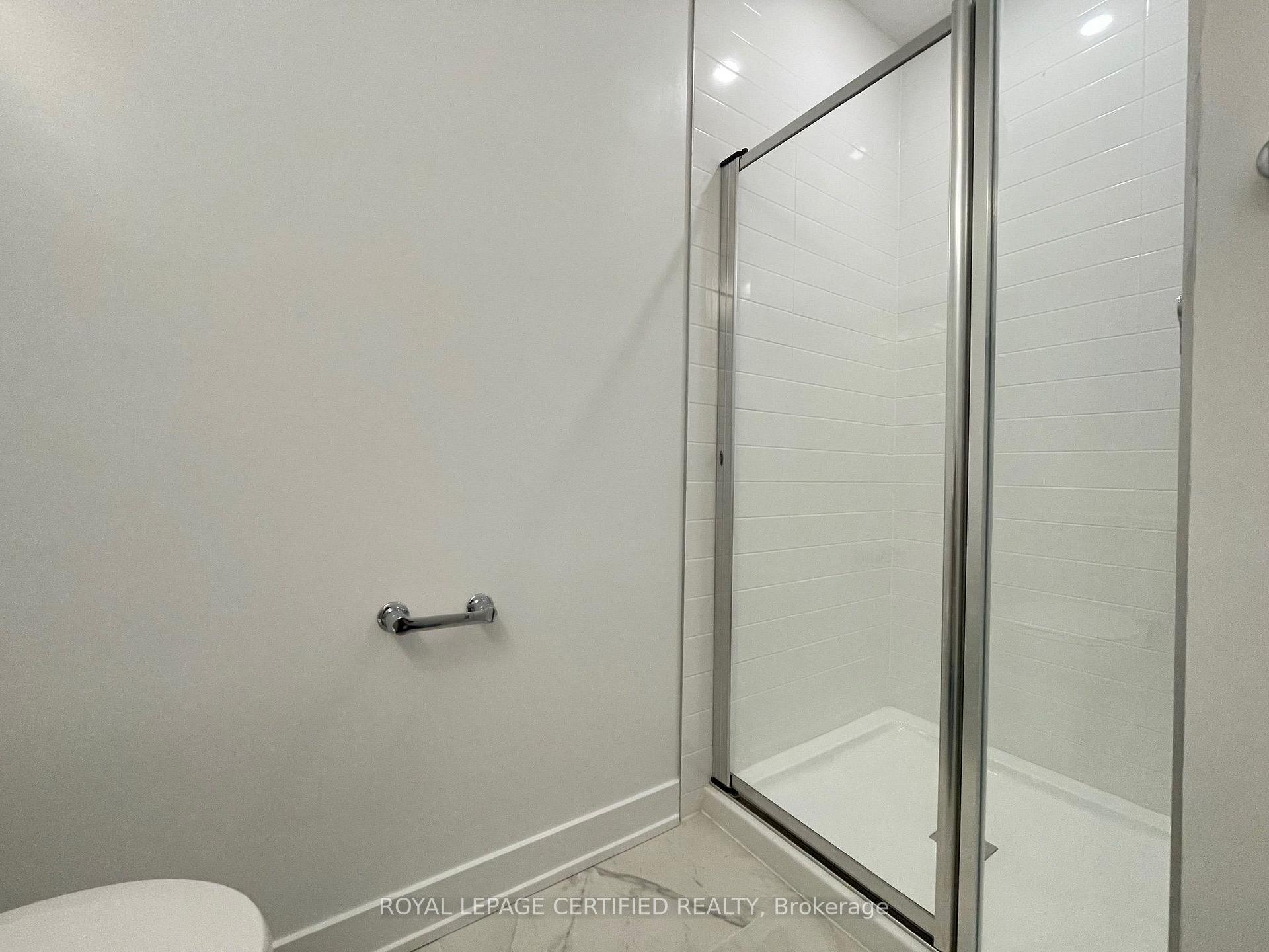 Photo 16 of Unit 611, 1440 Clarriage Court, Milton, Ford — HOMEH
