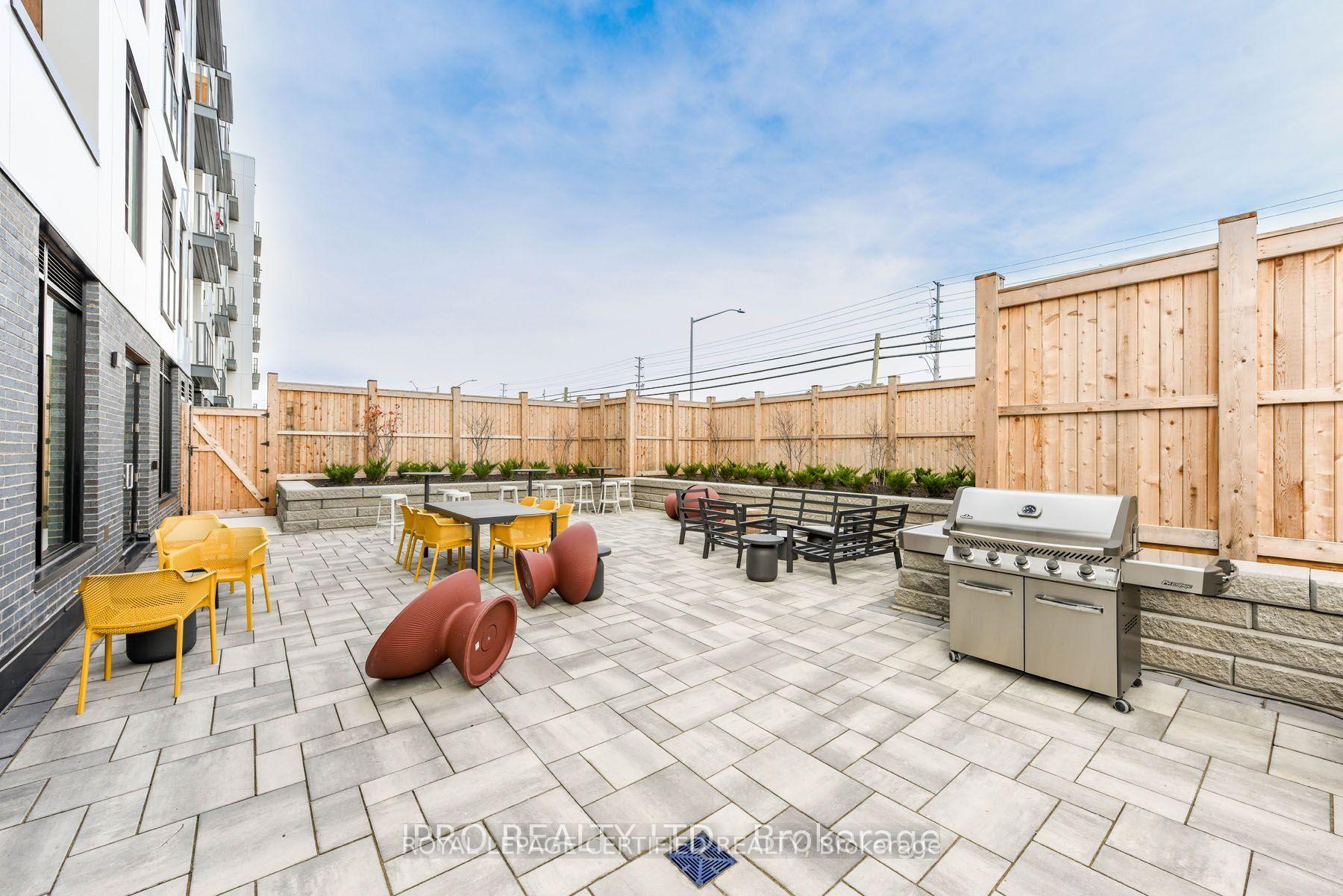 Photo 26 of Unit 611, 1440 Clarriage Court, Milton, Ford — HOMEH