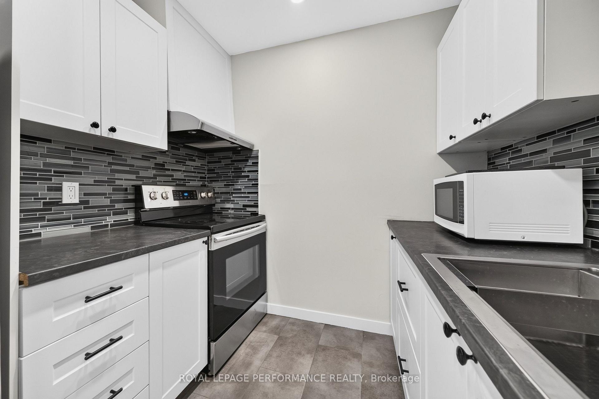 Photo 9 of Unit 67, 2610 Draper Avenue, Ottawa, Redwood Park — HOMEH