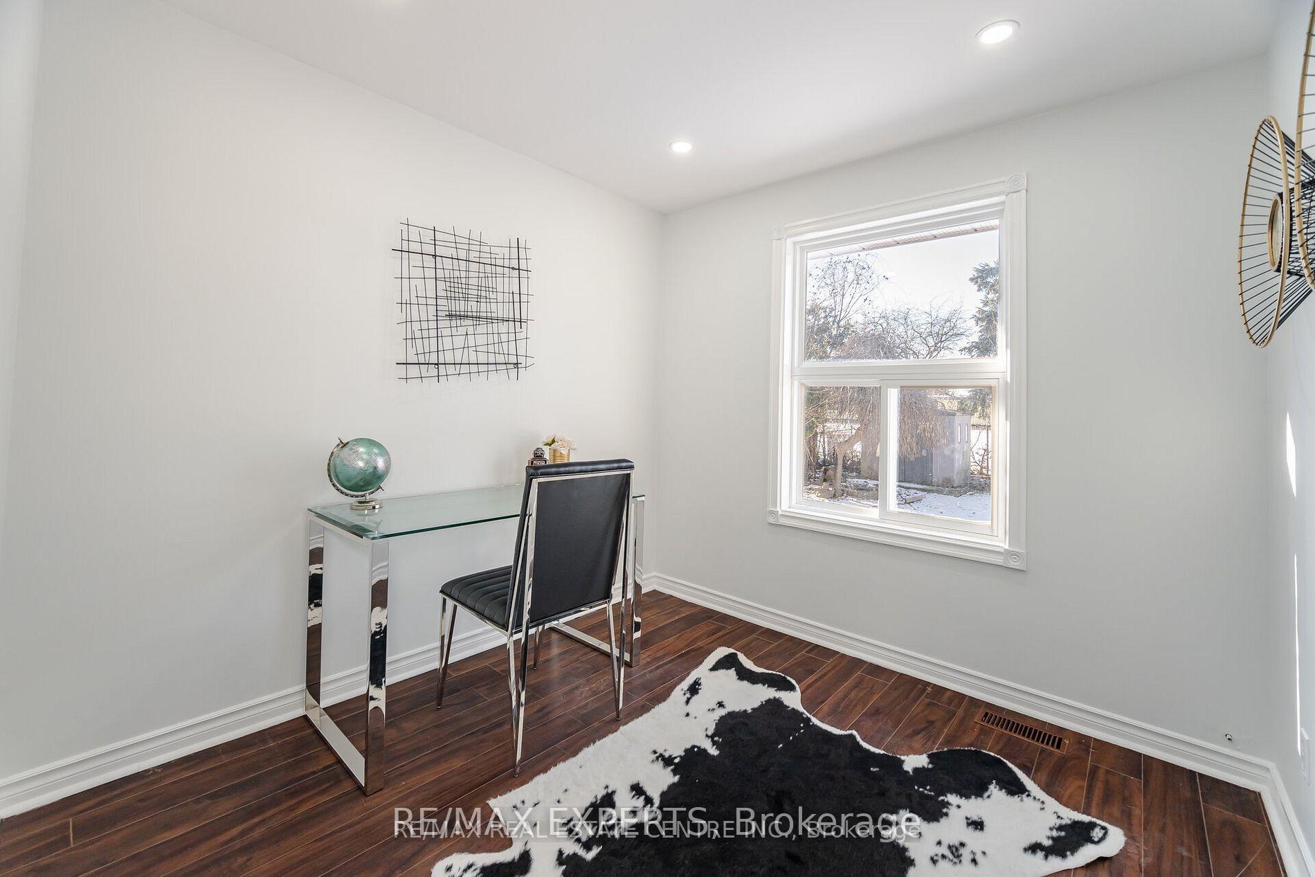 Photo 16 of 35 Edgemont Drive, Brampton, Brampton North — HOMEH