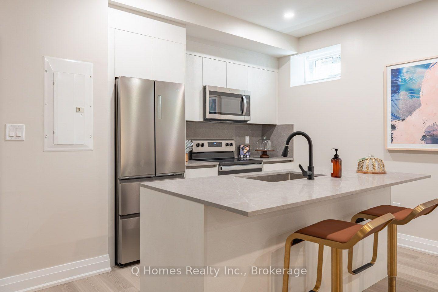 Photo 14 of Unit 002, 1725 Bathurst Street, Toronto, Forest Hill South — HOMEH
