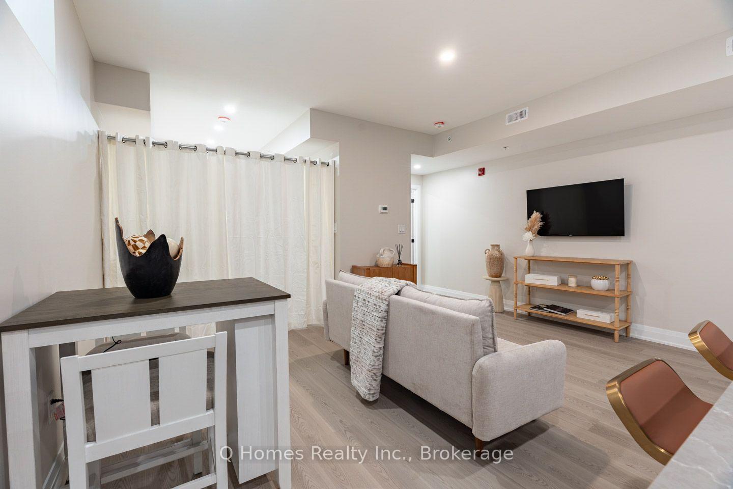 Photo 20 of Unit 002, 1725 Bathurst Street, Toronto, Forest Hill South — HOMEH