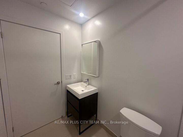 Photo 8 of Unit 542, 150 Logan Avenue, Toronto, South Riverdale — HOMEH