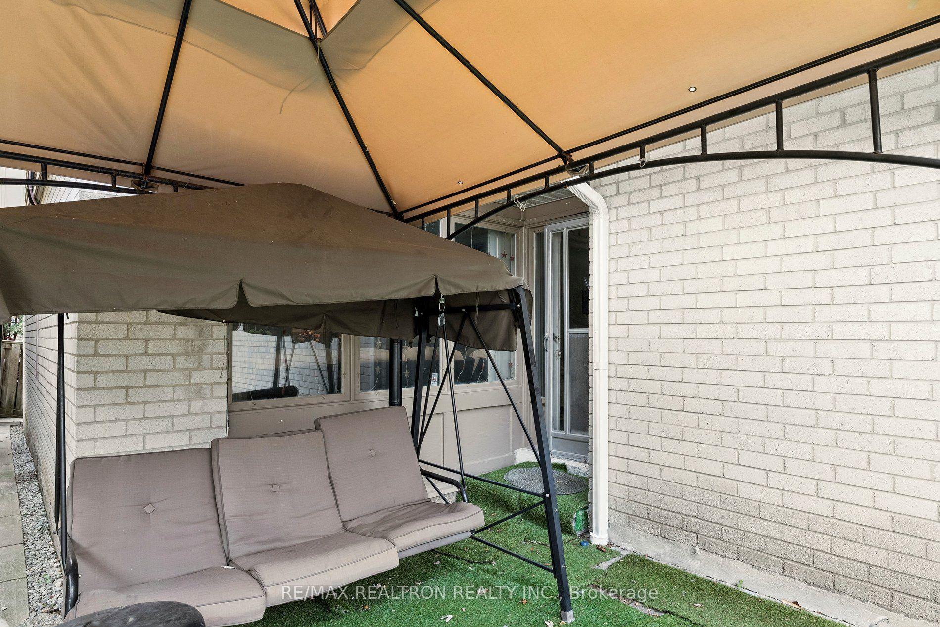 Photo 20 of Unit 49, 9 Lime Tree Way, North York, Westminster-Branson — HOMEH