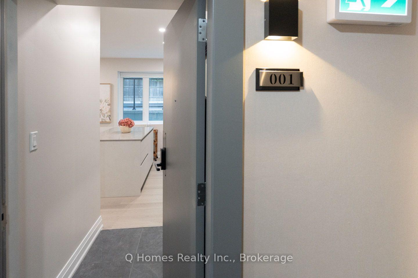 Photo 6 of Unit 001, 1725 Bathurst Street, Toronto, Forest Hill South — HOMEH