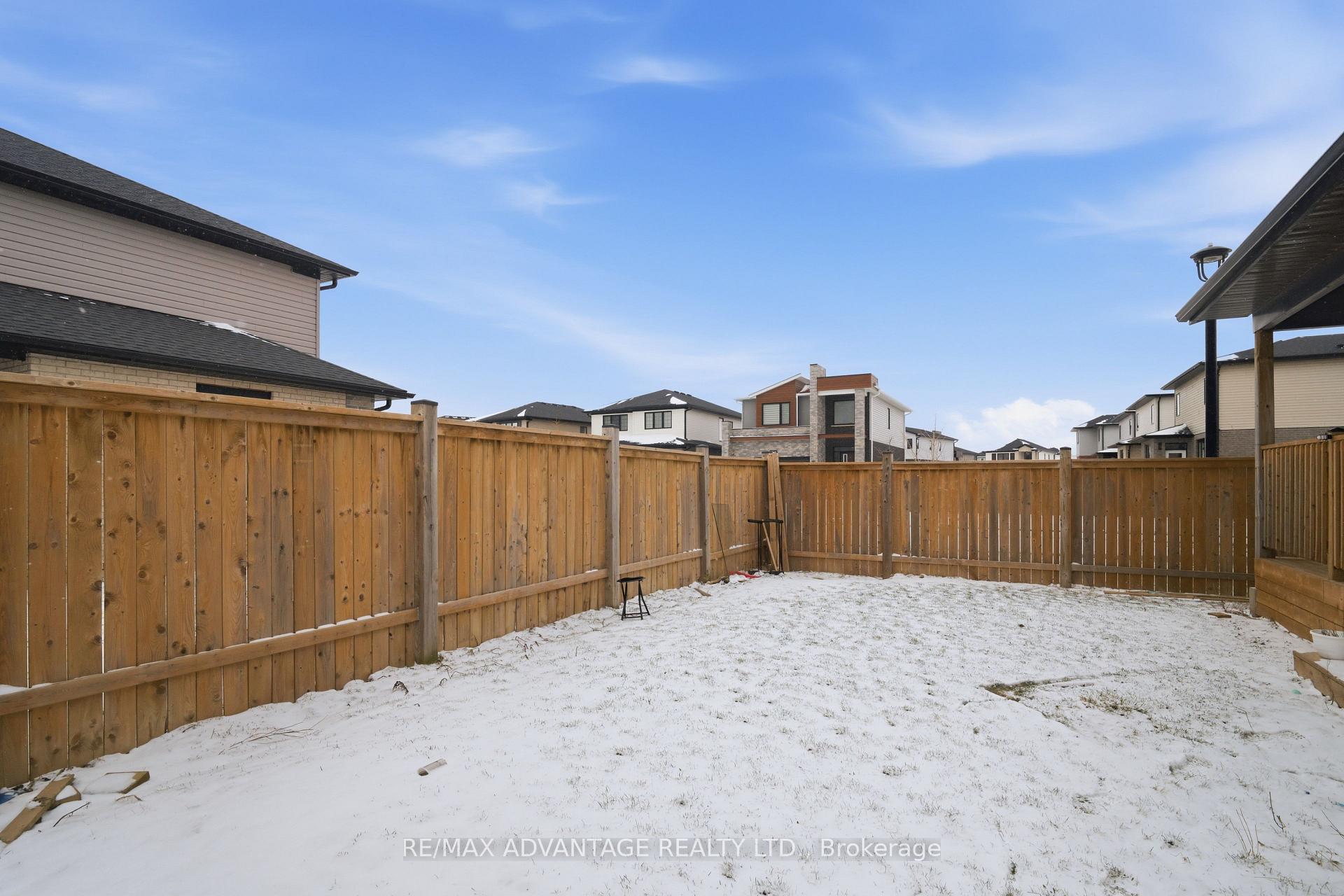 Photo 31 of 3091 Tokala Trail, London, North S — HOMEH