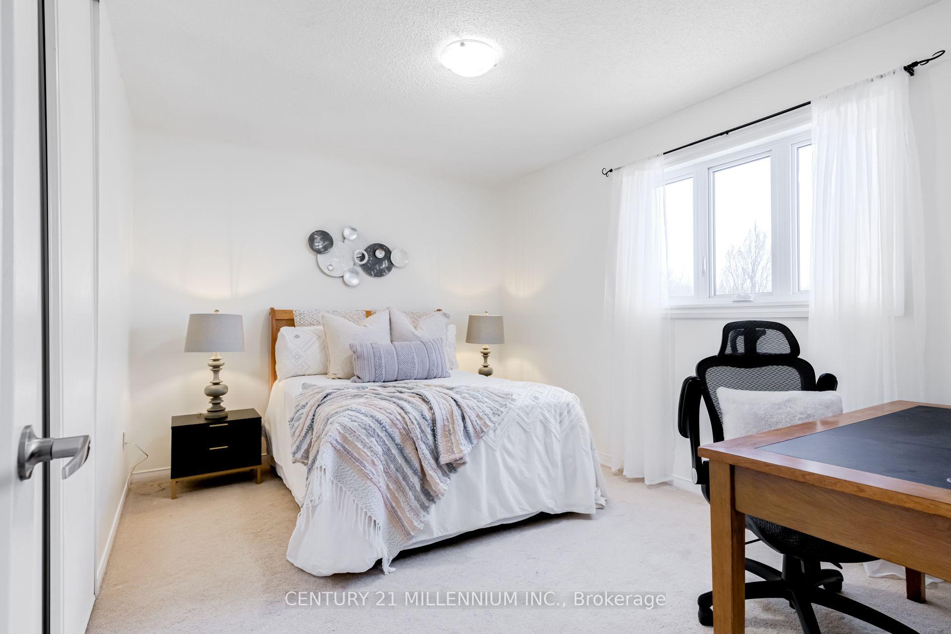 Photo 19 of 239 Lisa Marie Drive, Orangeville — HOMEH