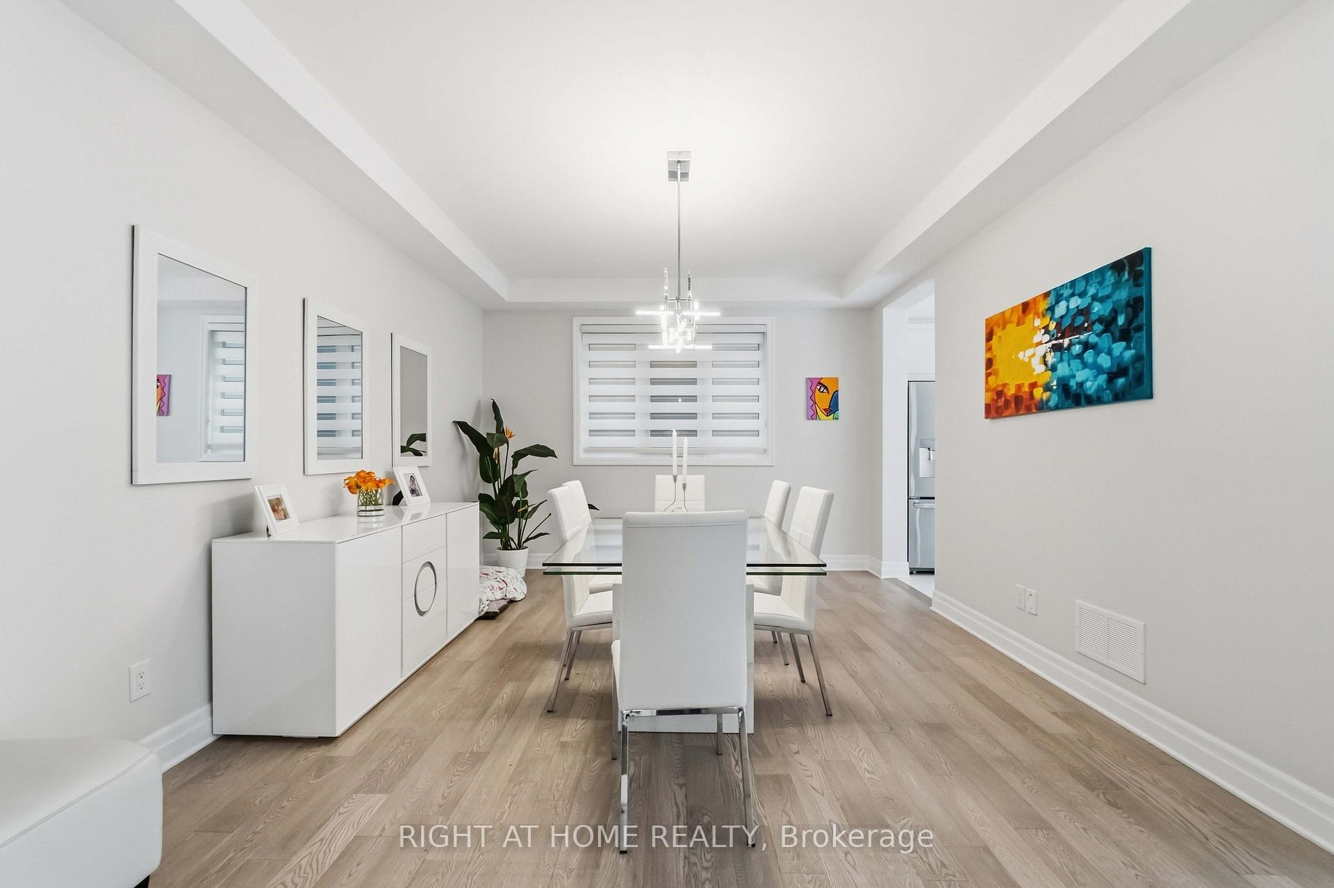 Photo 9 of 35 Hawks Landing Crescent, Ottawa, Stittsville (North) — HOMEH