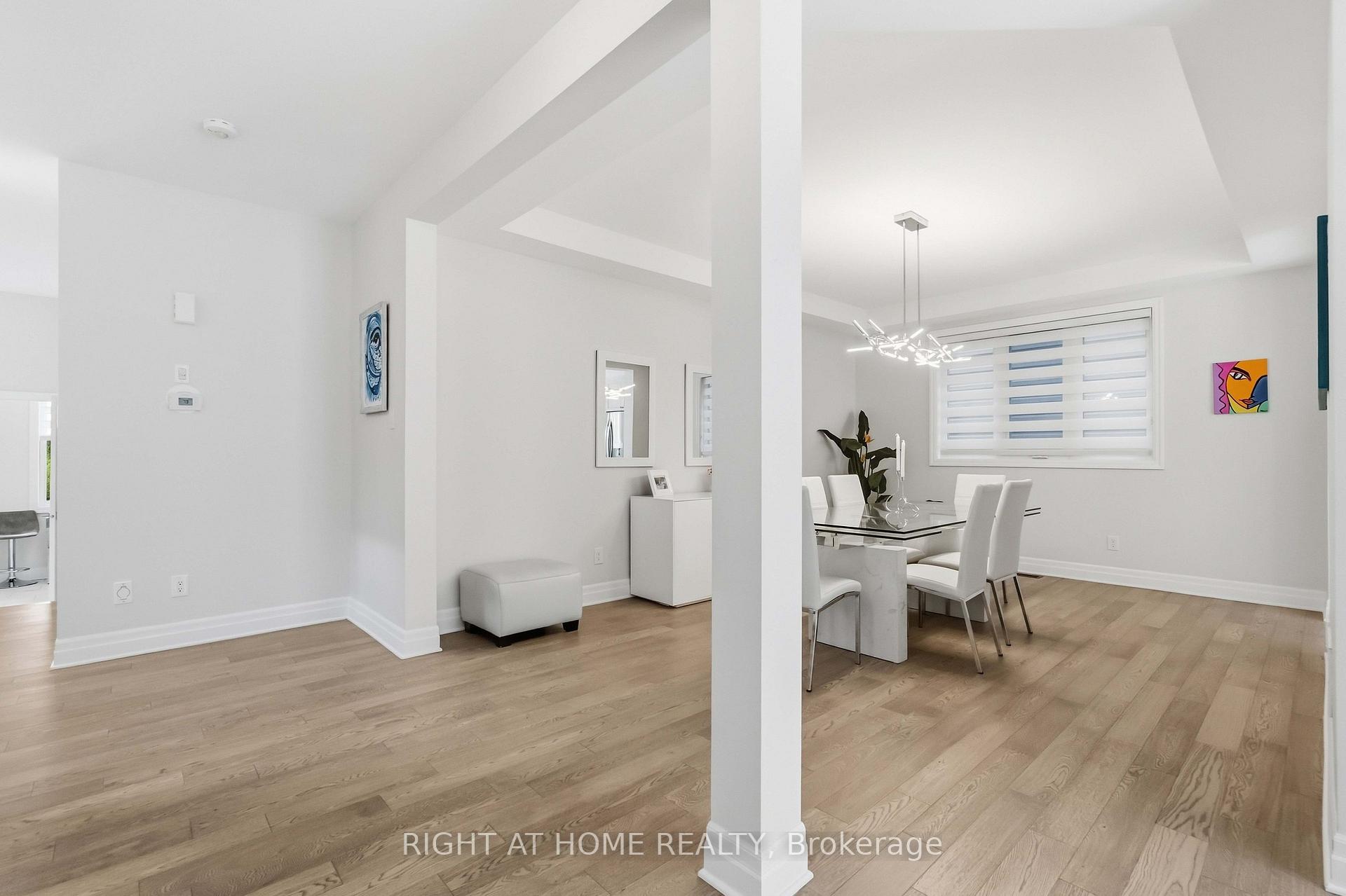 Photo 10 of 35 Hawks Landing Crescent, Ottawa, Stittsville (North) — HOMEH