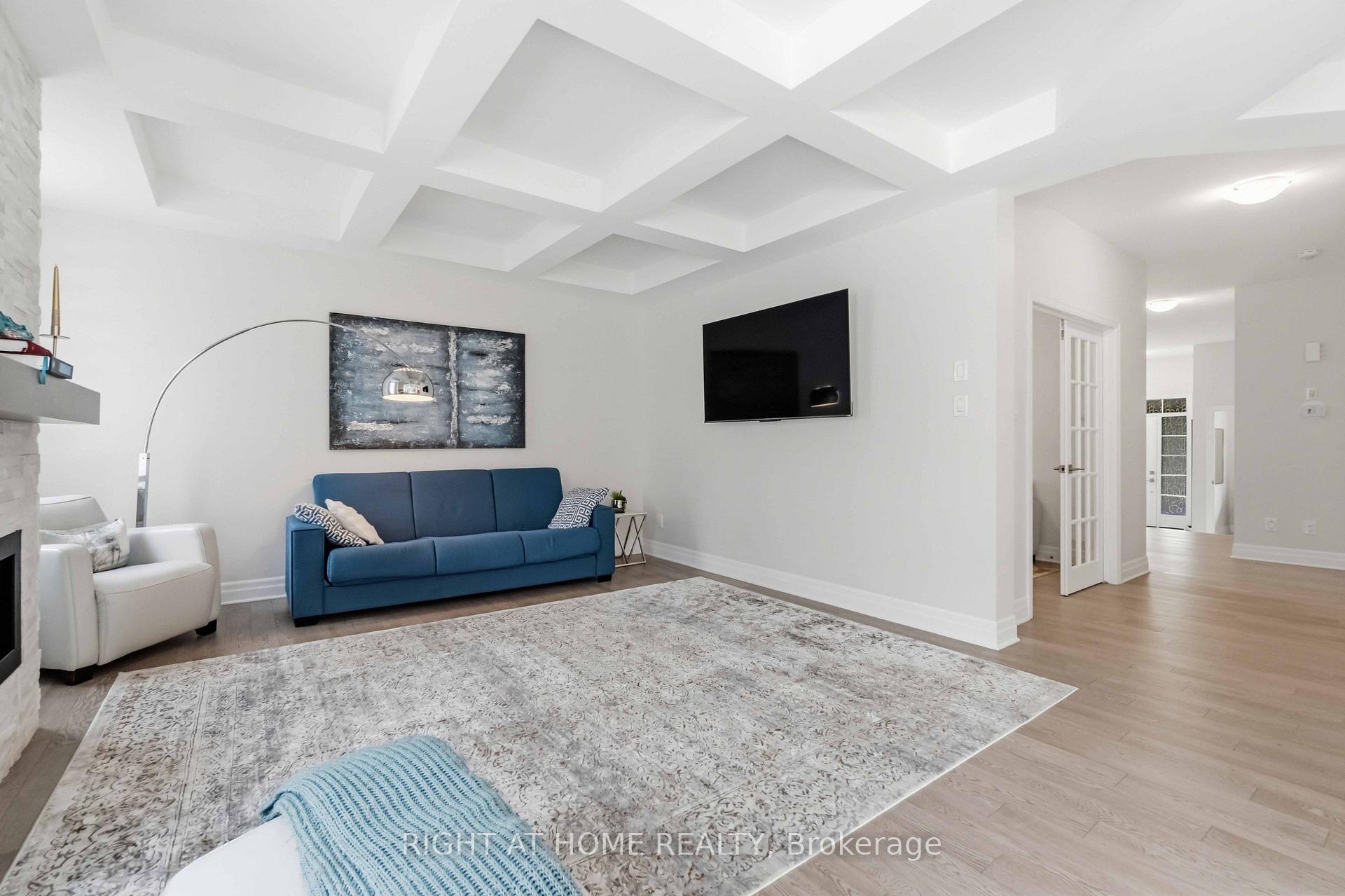 Photo 15 of 35 Hawks Landing Crescent, Ottawa, Stittsville (North) — HOMEH