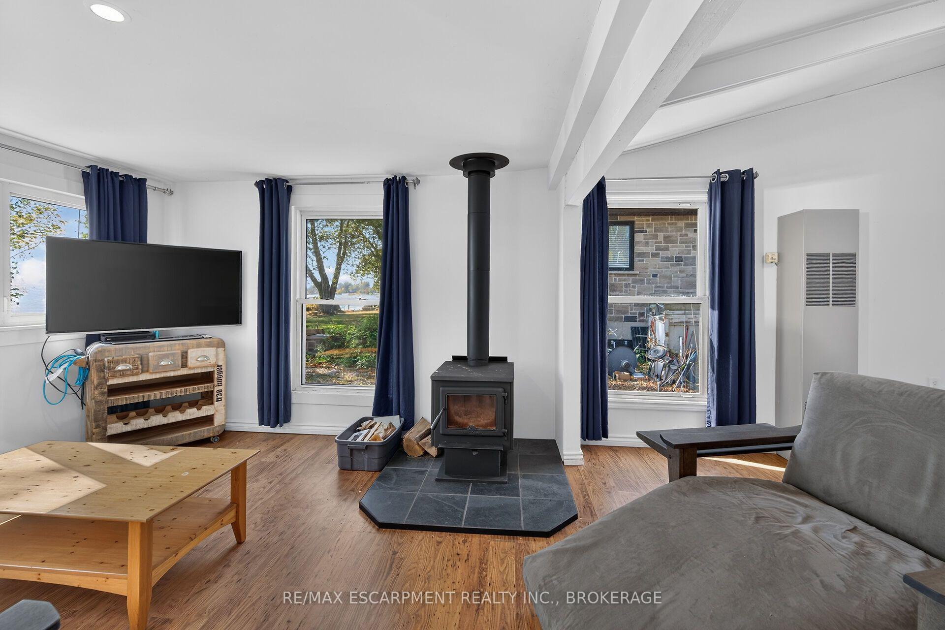 Photo 7 of 1778 Lakeshore Road, Haldimand — HOMEH