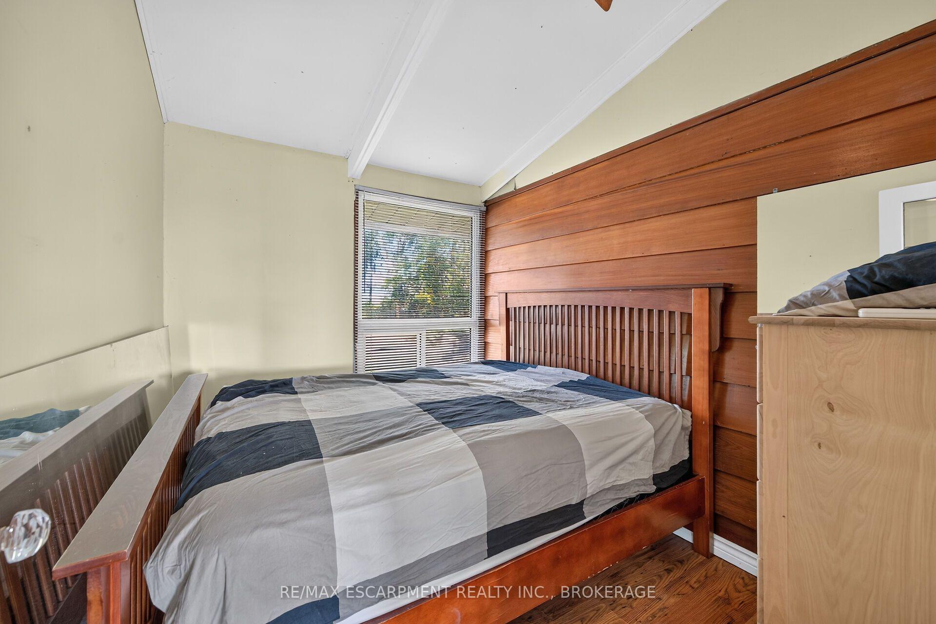 Photo 20 of 1778 Lakeshore Road, Haldimand — HOMEH