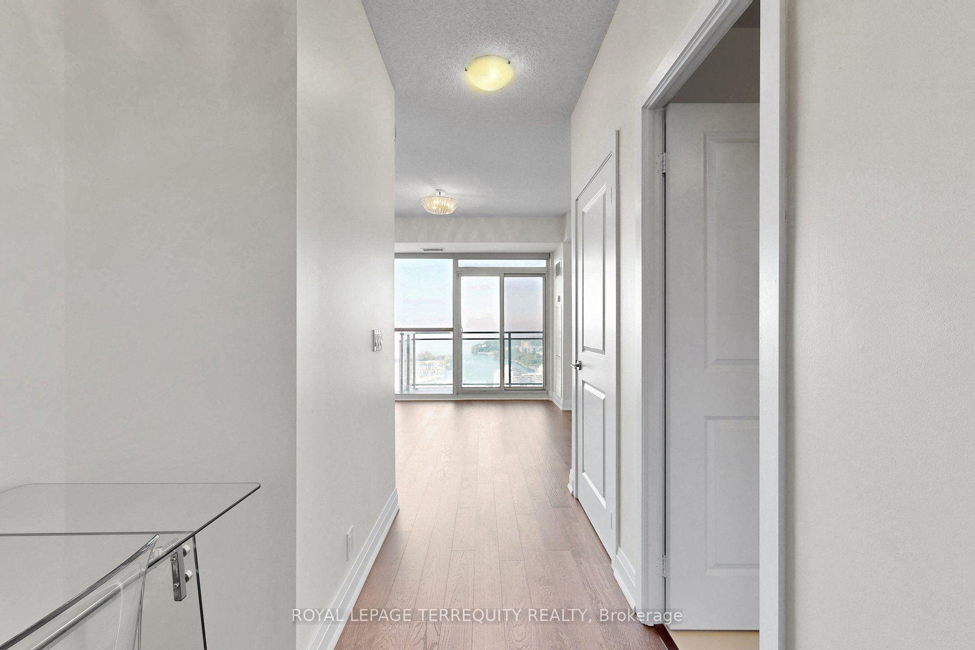 Photo 5 of Unit 3111, 33 Shore Breeze Drive, Etobicoke, Mimico — HOMEH