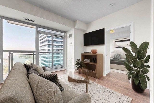 Photo 13 of Unit 3111, 33 Shore Breeze Drive, Etobicoke, Mimico — HOMEH