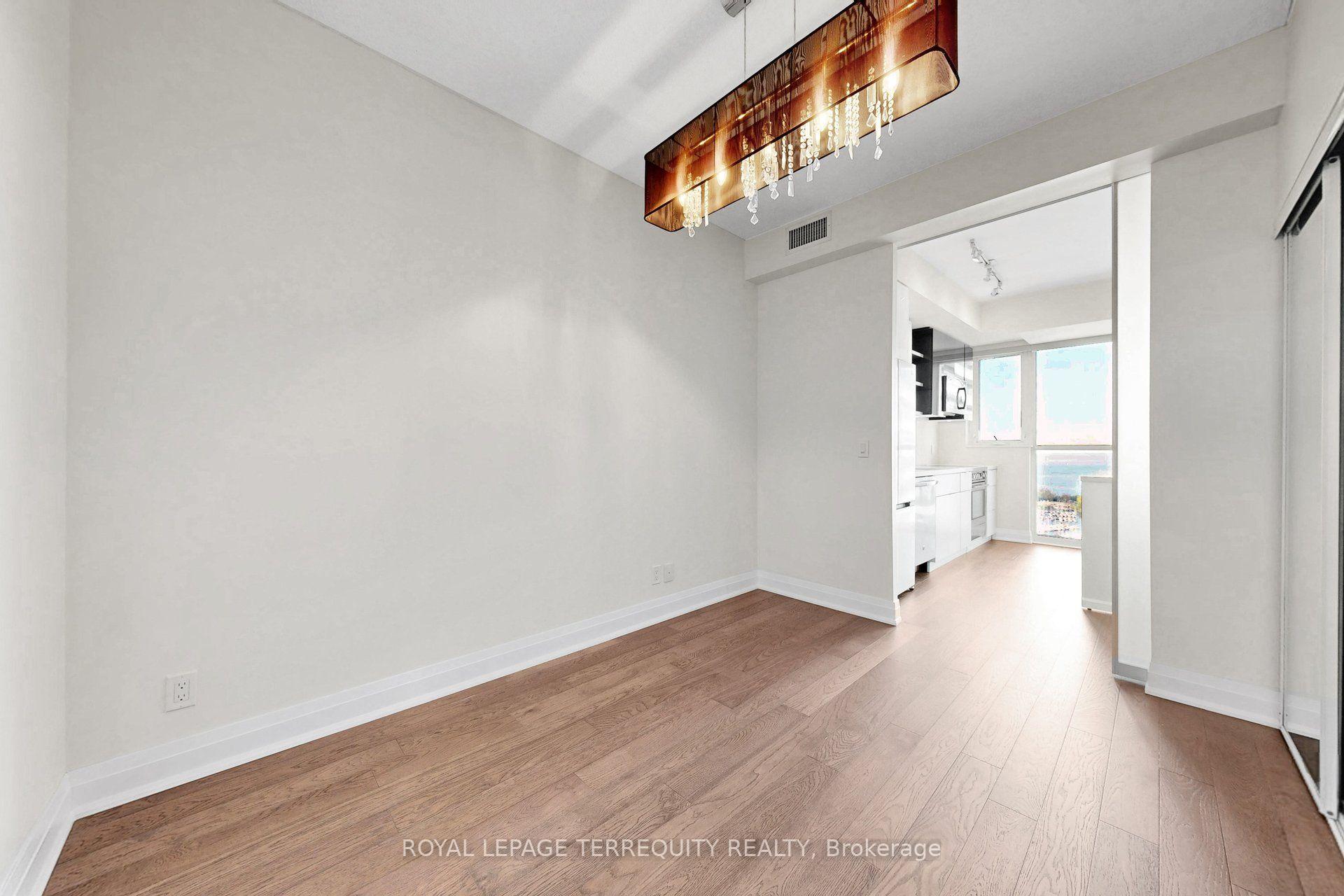Photo 23 of Unit 3111, 33 Shore Breeze Drive, Etobicoke, Mimico — HOMEH