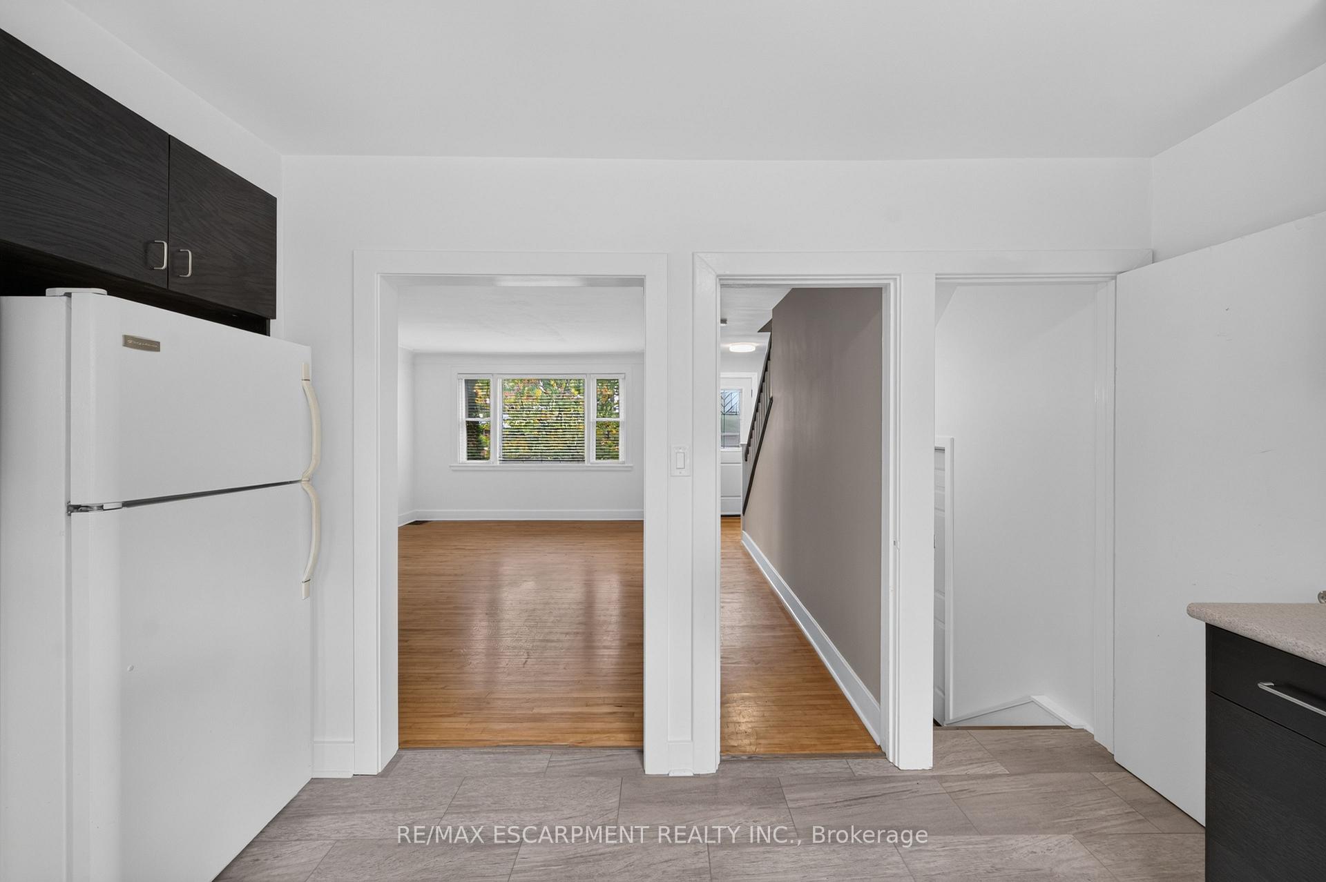 Photo 14 of 247 Homewood Avenue, Hamilton, Kirkendall — HOMEH
