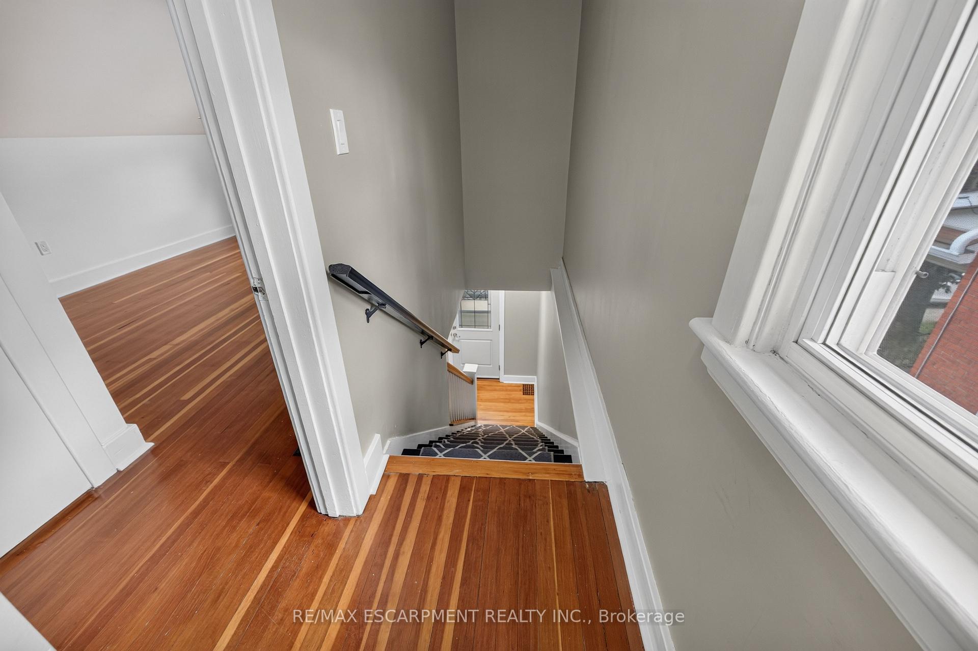 Photo 16 of 247 Homewood Avenue, Hamilton, Kirkendall — HOMEH