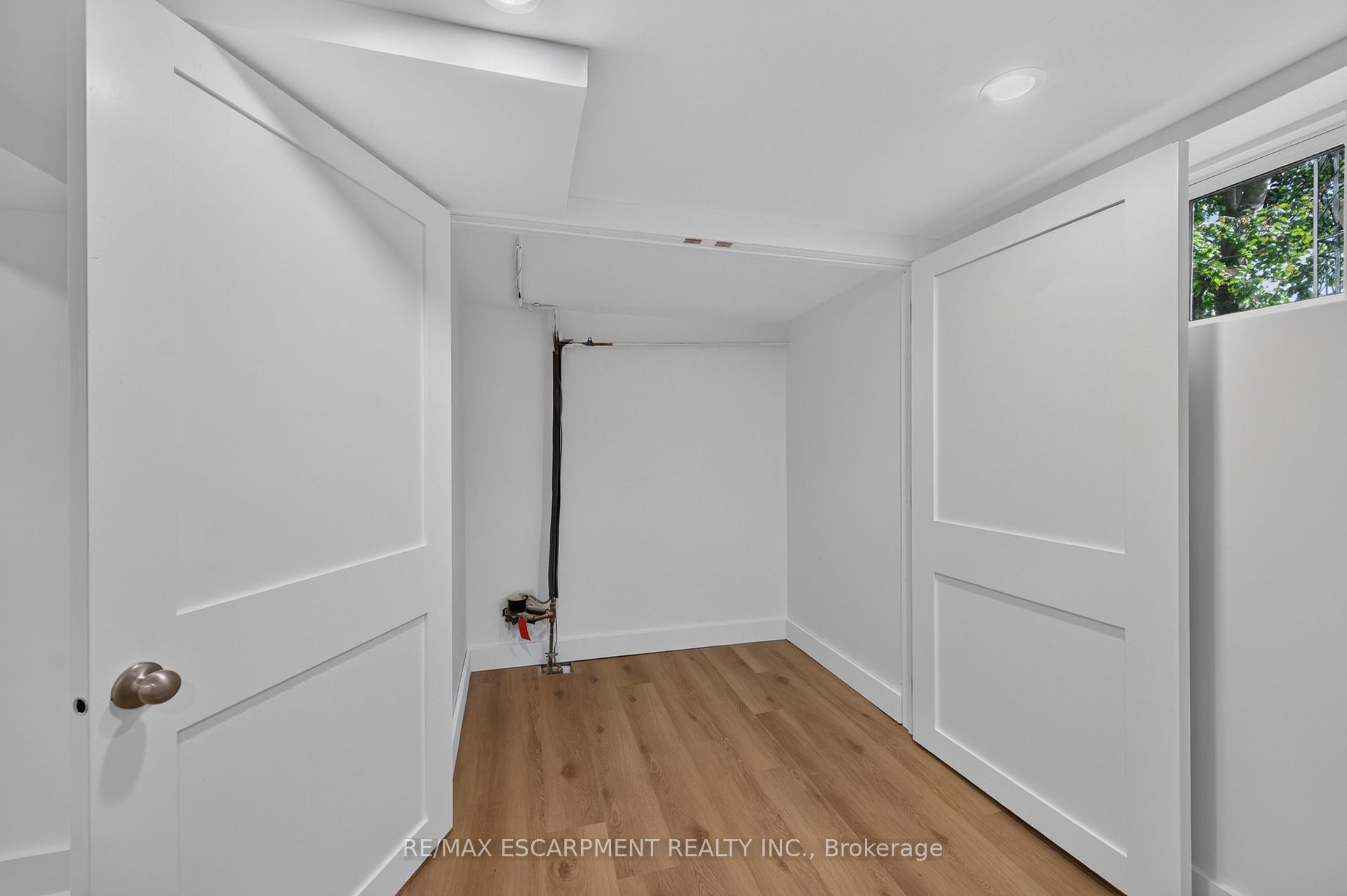 Photo 33 of 247 Homewood Avenue, Hamilton, Kirkendall — HOMEH