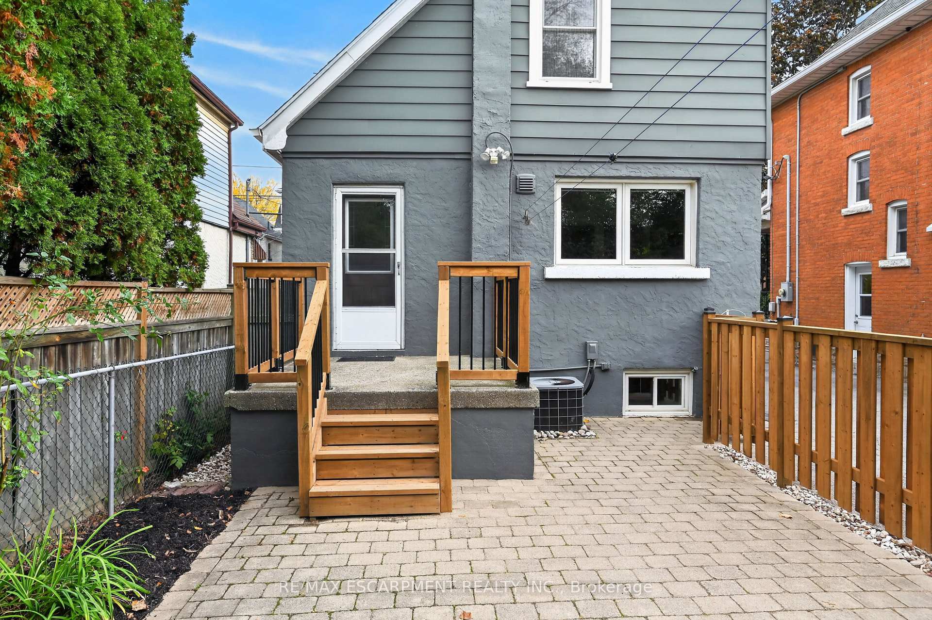 Photo 40 of 247 Homewood Avenue, Hamilton, Kirkendall — HOMEH
