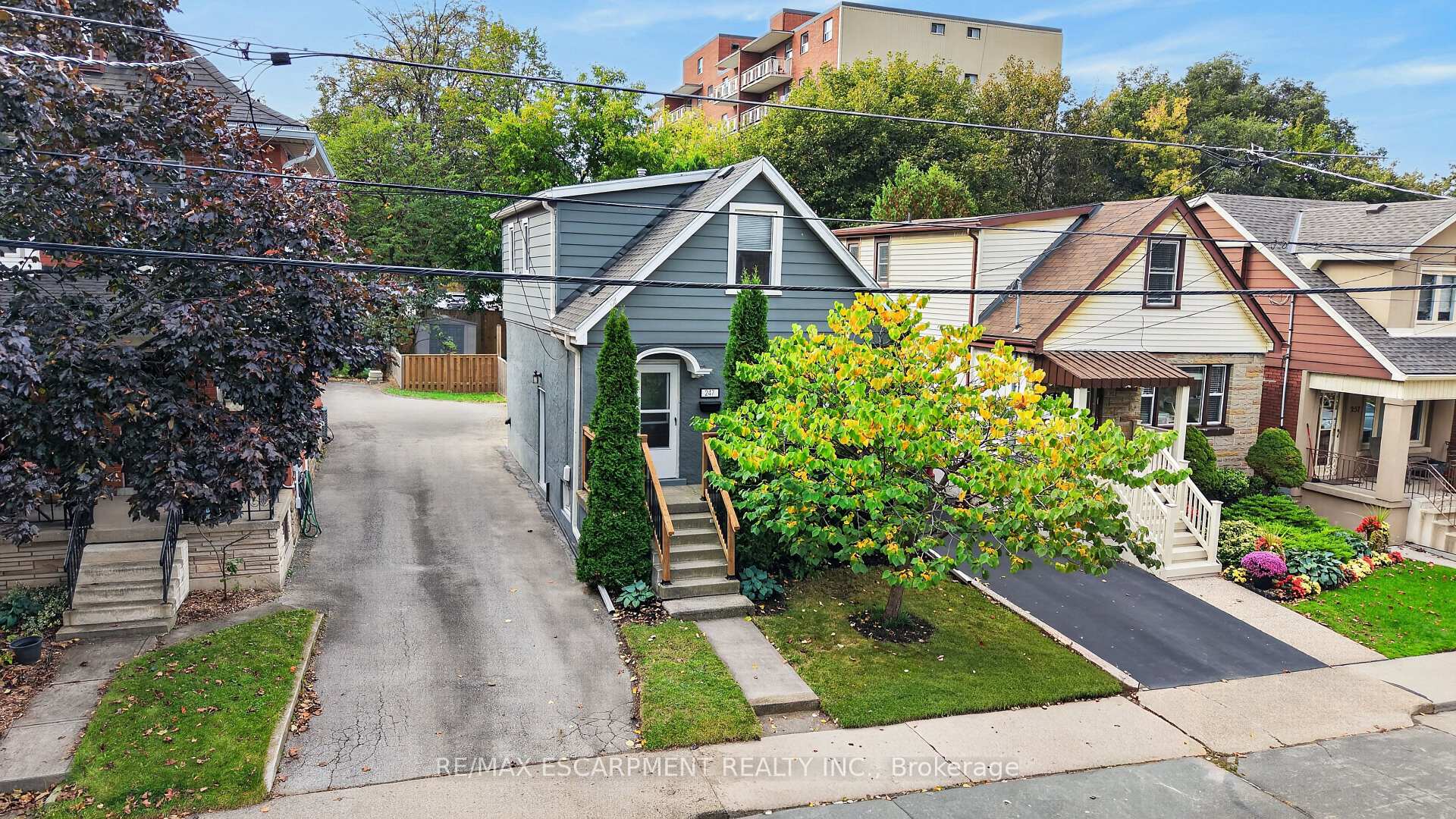 Photo 42 of 247 Homewood Avenue, Hamilton, Kirkendall — HOMEH