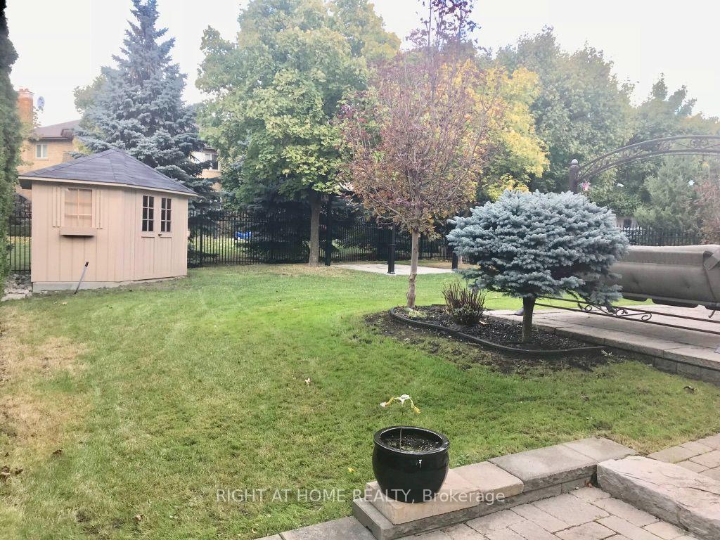 Photo 16 of 106 Avdell Avenue, Vaughan, Islington Woods — HOMEH