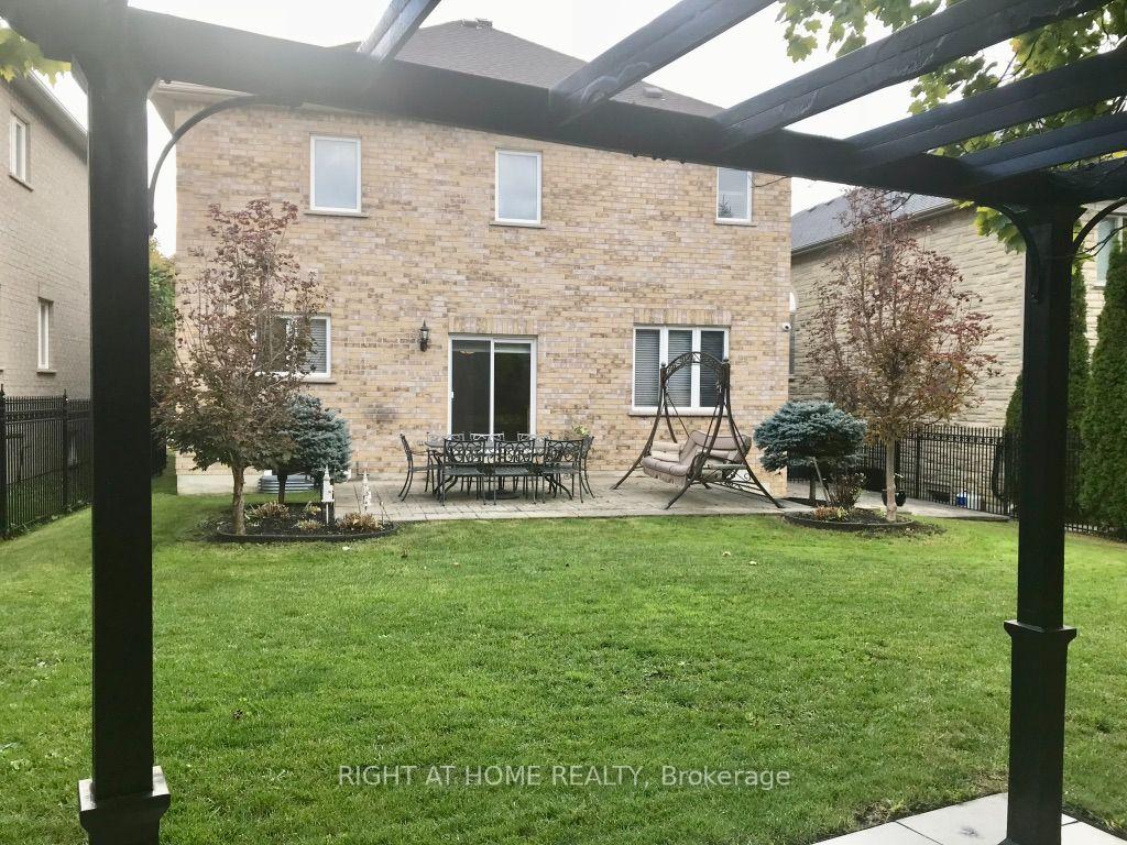Photo 20 of 106 Avdell Avenue, Vaughan, Islington Woods — HOMEH