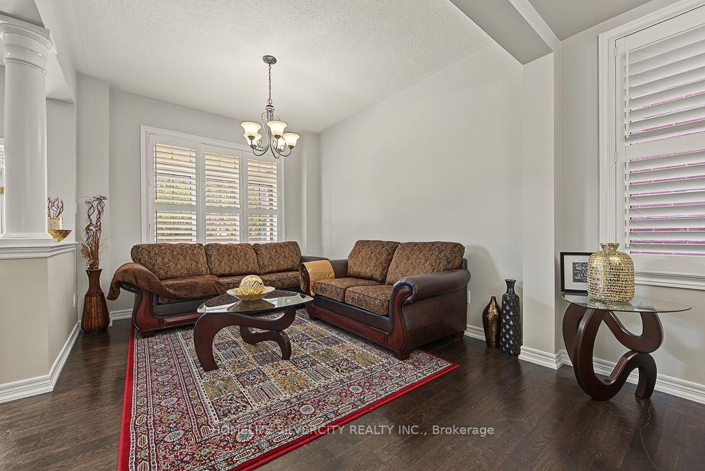 Photo 5 of 483 Hinchey Crescent, Milton, Scott — HOMEH