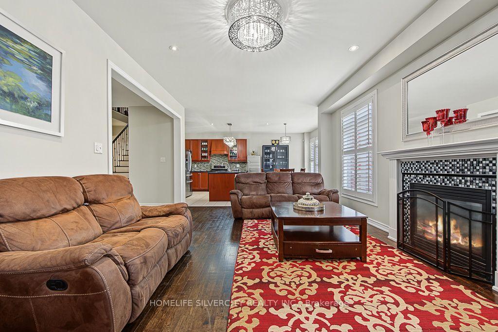 Photo 14 of 483 Hinchey Crescent, Milton, Scott — HOMEH