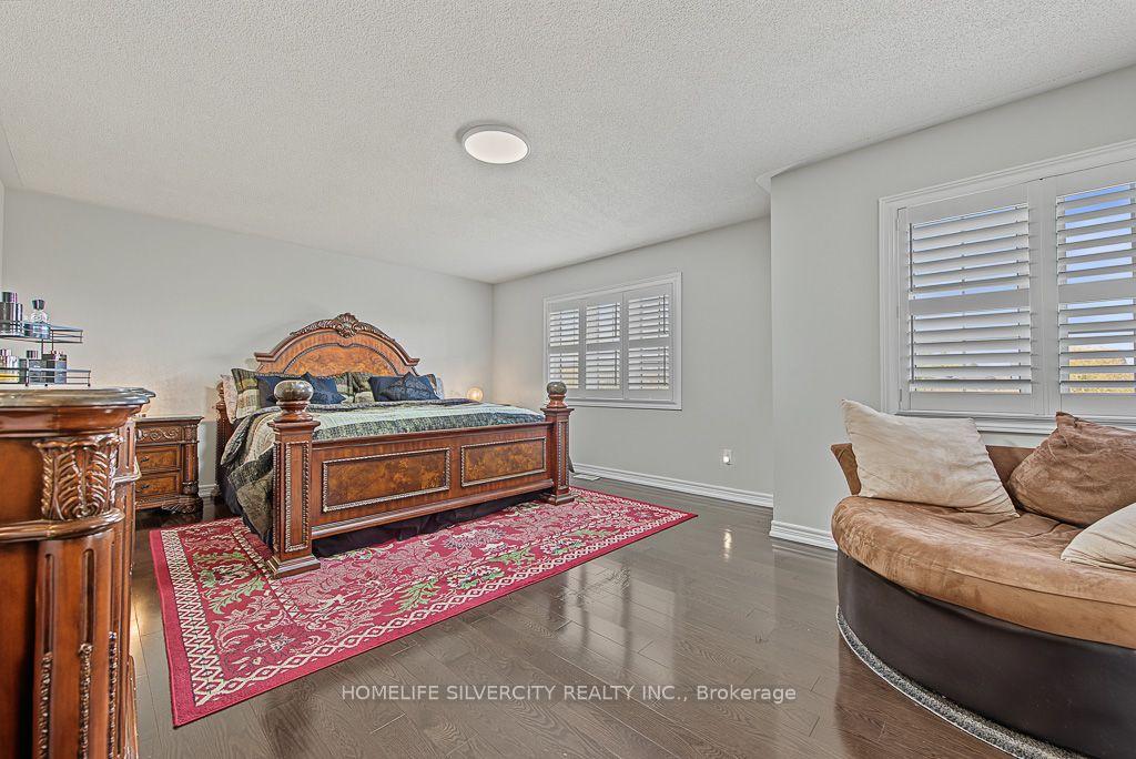 Photo 34 of 483 Hinchey Crescent, Milton, Scott — HOMEH
