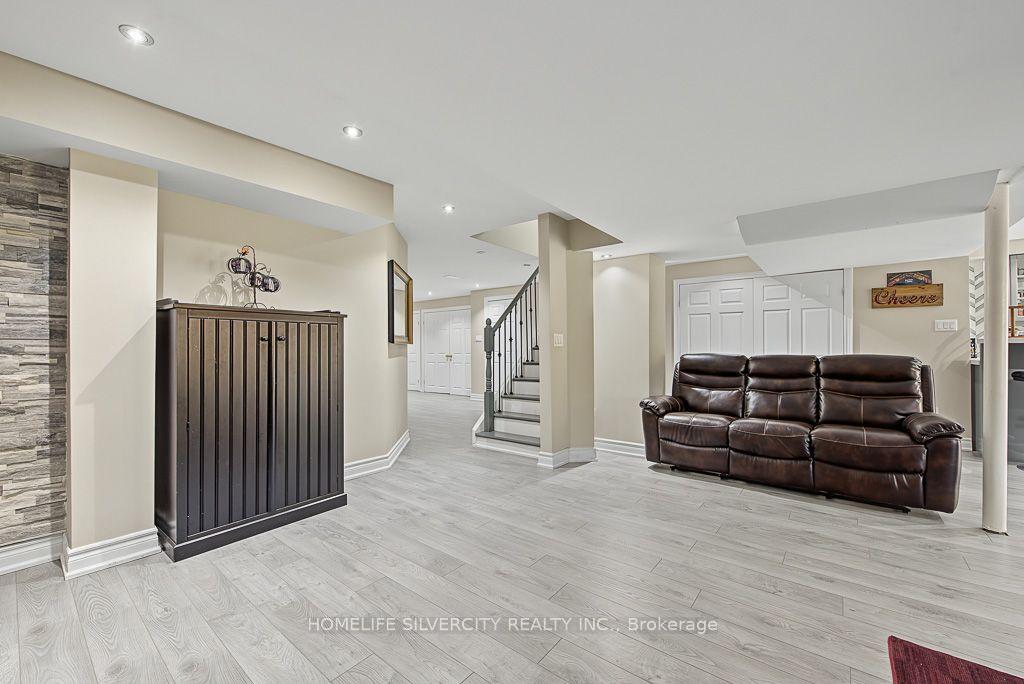 Photo 46 of 483 Hinchey Crescent, Milton, Scott — HOMEH