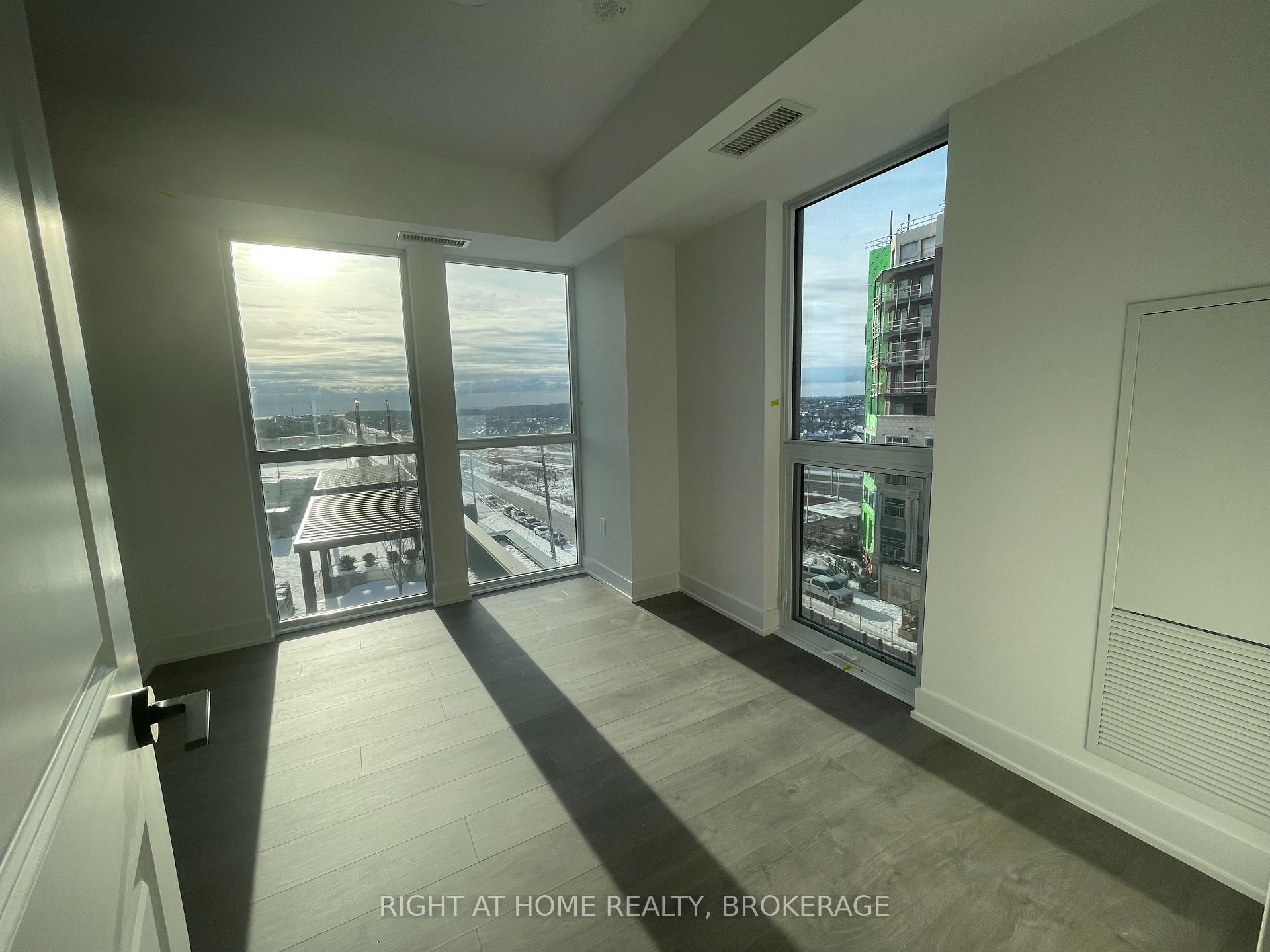 Photo 7 of Unit 605, 2333 Khalsa Gate, Oakville, Westmount — HOMEH