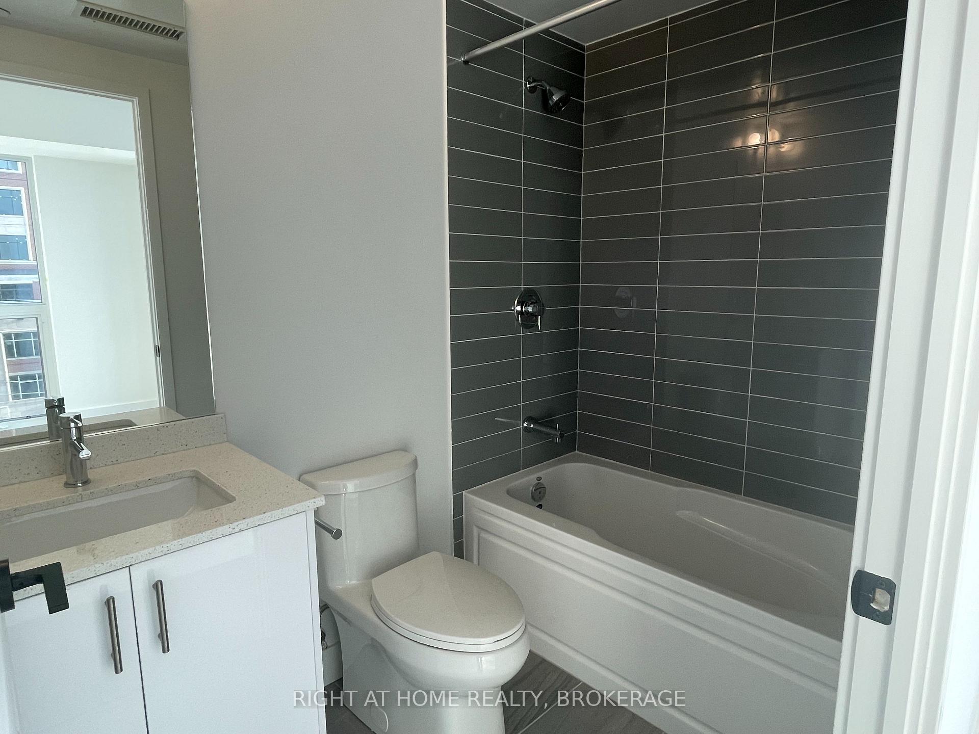 Photo 10 of Unit 605, 2333 Khalsa Gate, Oakville, Westmount — HOMEH