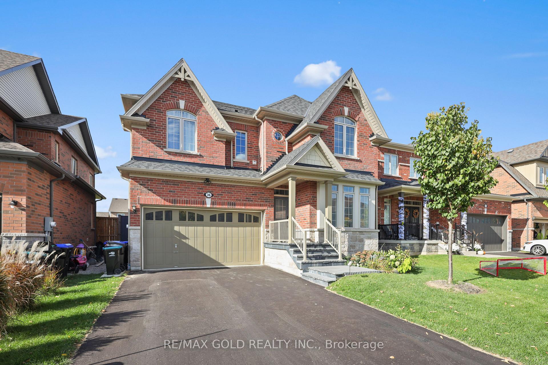 Photo 2 of 36 Samuel Crescent, Springwater, Centre Vespra — HOMEH