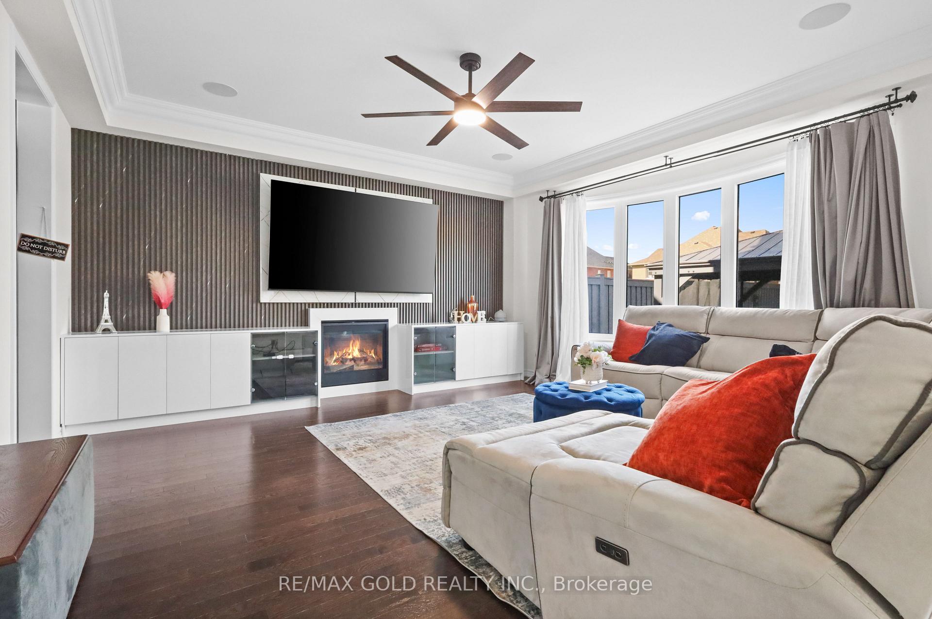 Photo 6 of 36 Samuel Crescent, Springwater, Centre Vespra — HOMEH