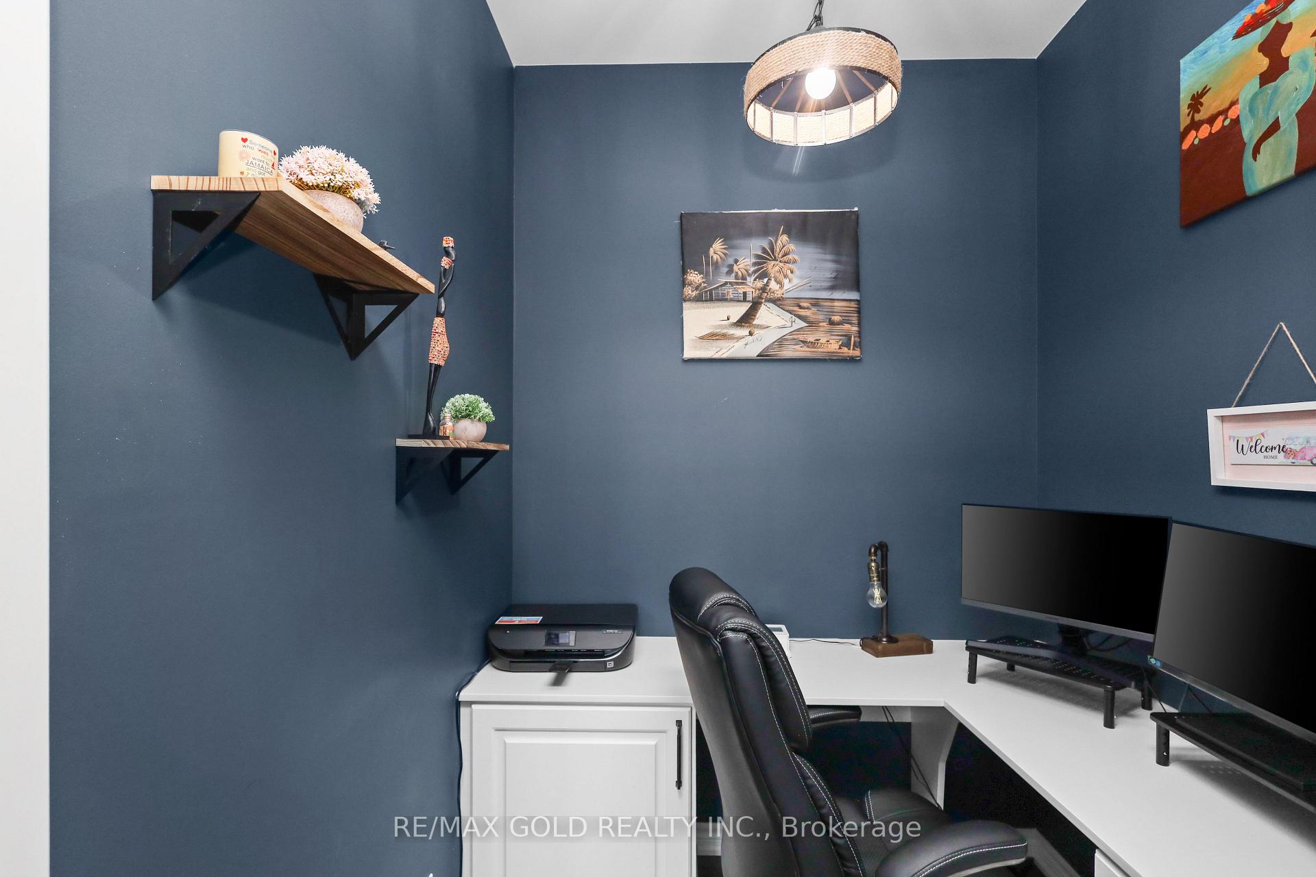 Photo 12 of 36 Samuel Crescent, Springwater, Centre Vespra — HOMEH