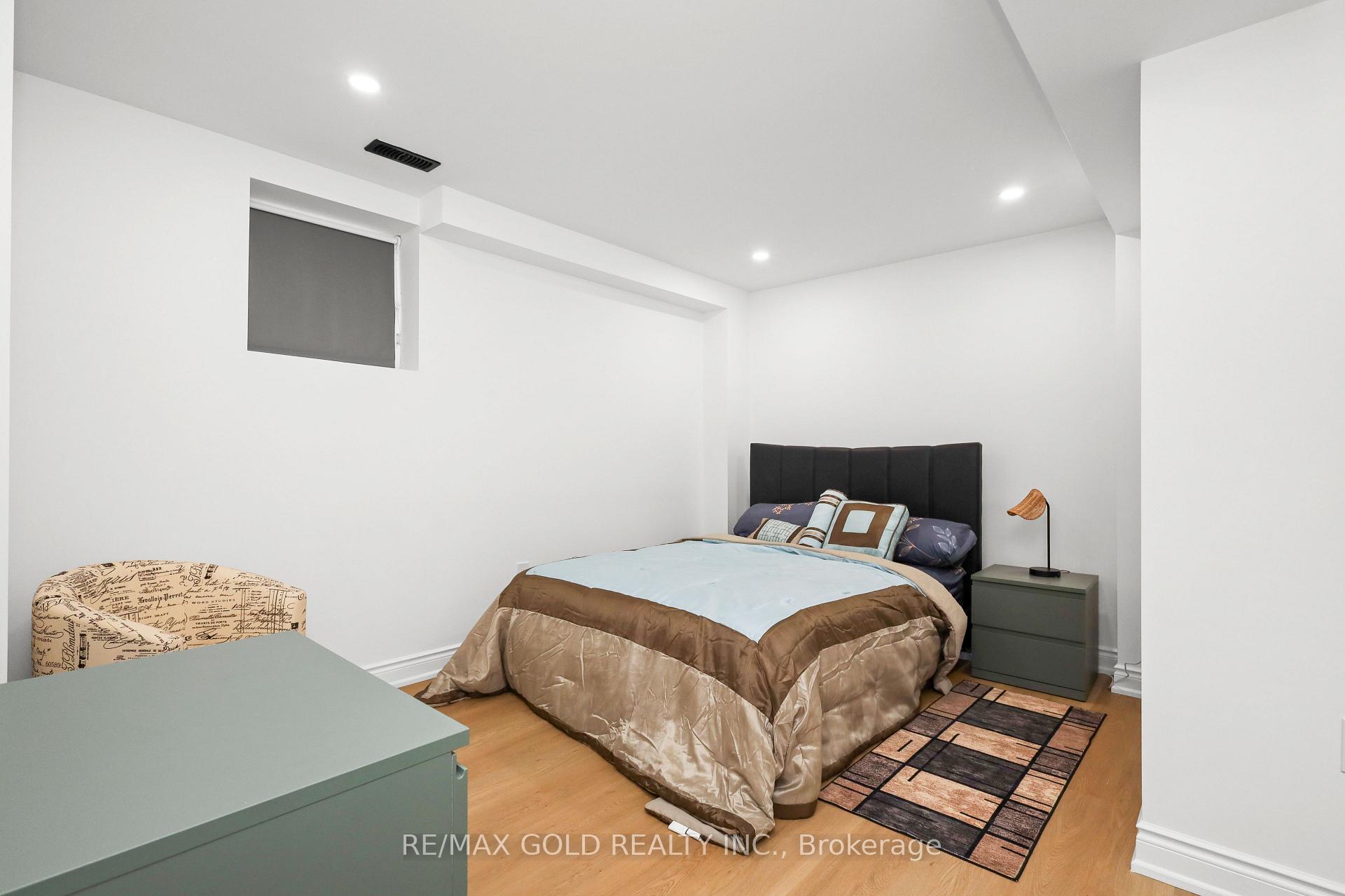 Photo 20 of 36 Samuel Crescent, Springwater, Centre Vespra — HOMEH