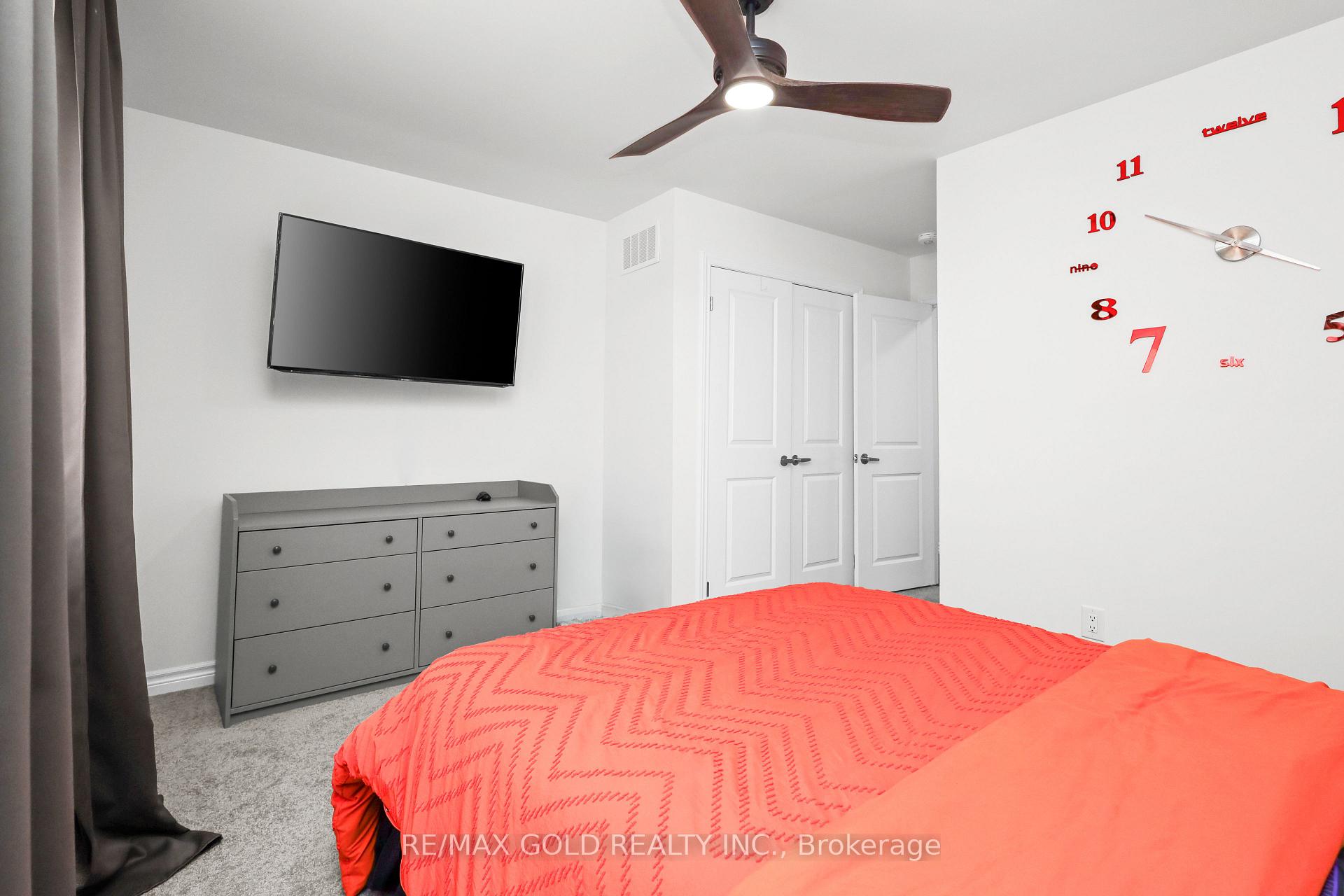 Photo 23 of 36 Samuel Crescent, Springwater, Centre Vespra — HOMEH