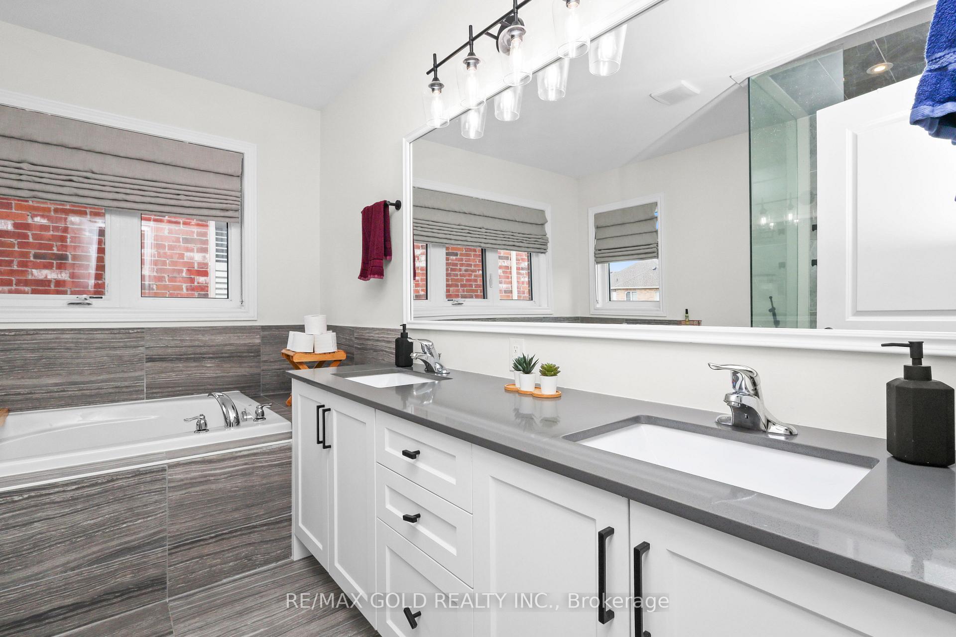 Photo 30 of 36 Samuel Crescent, Springwater, Centre Vespra — HOMEH