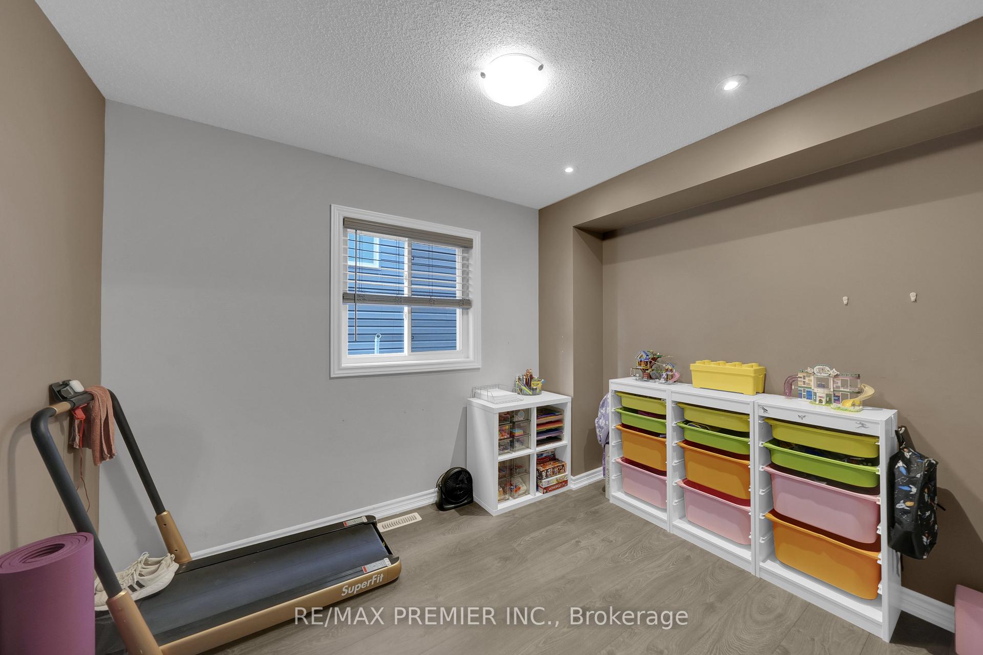 Photo 17 of 48 Andean Lane, Barrie, Rural Barrie Southwest — HOMEH