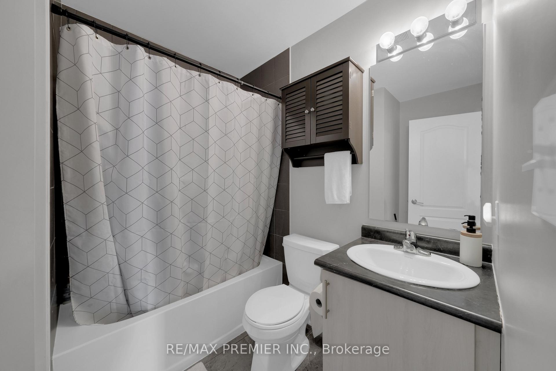 Photo 22 of 48 Andean Lane, Barrie, Rural Barrie Southwest — HOMEH
